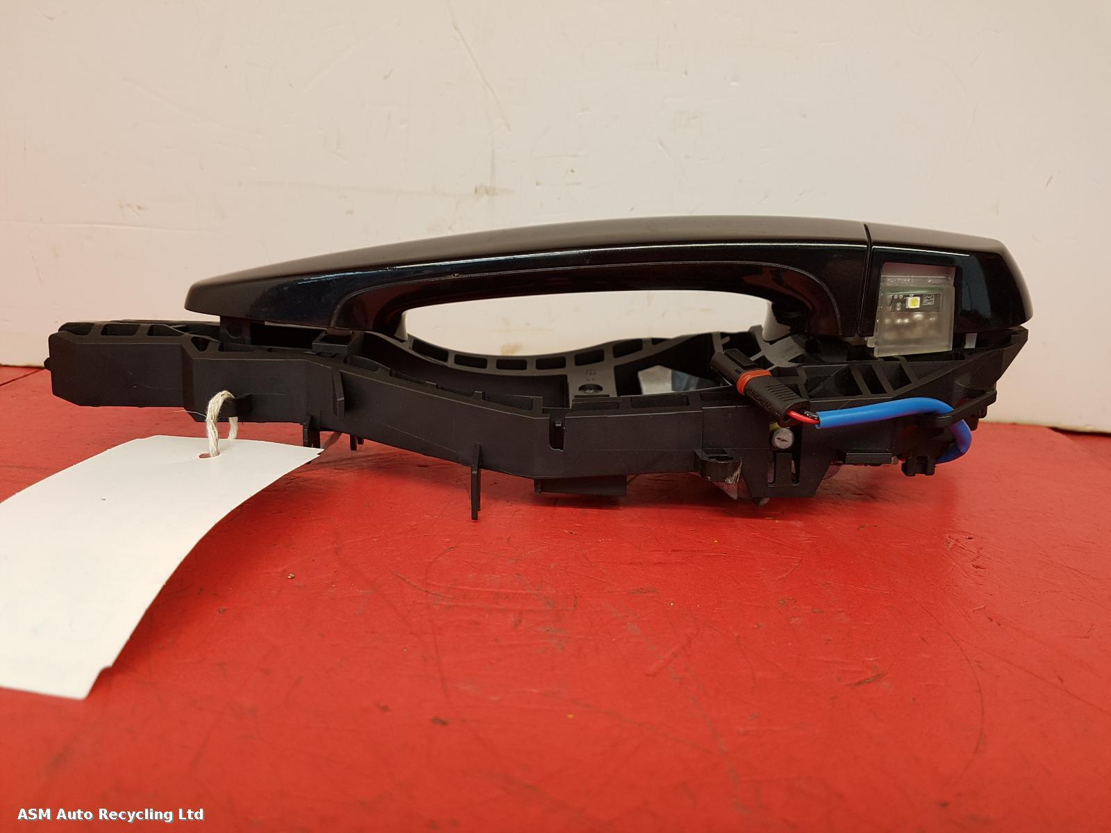 View Auto part Door Handle Bmw 4 Series 2016