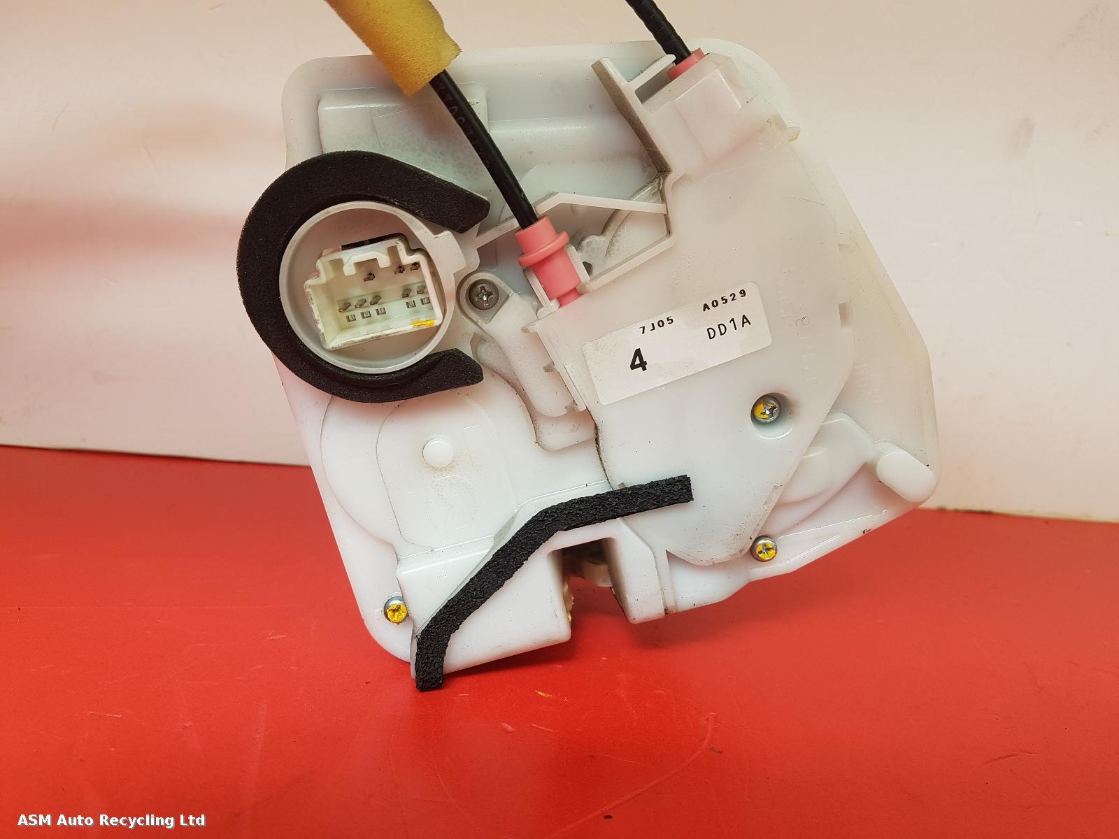 View Auto part Door Lock Assembly Mazda Cx-3 2018