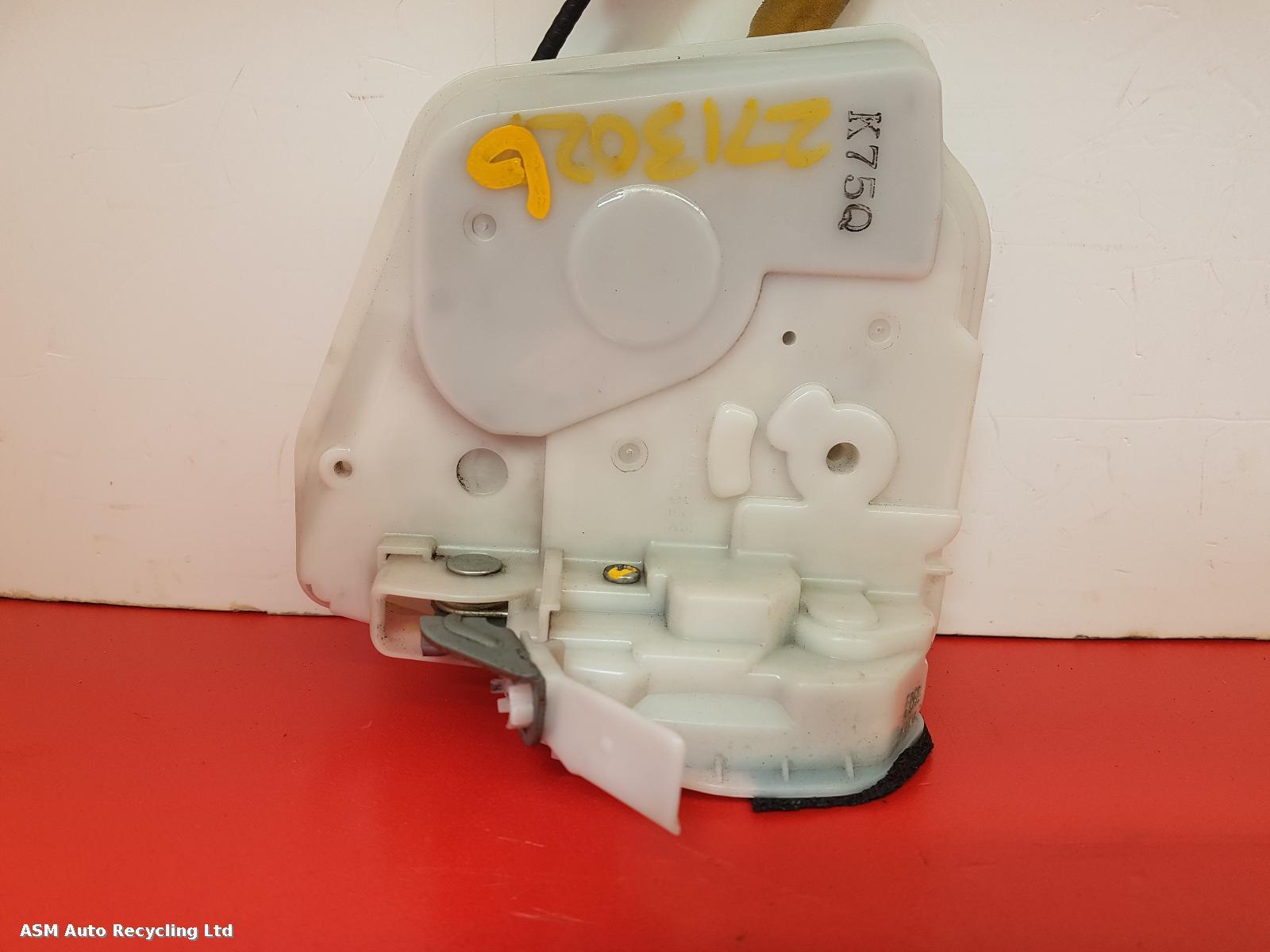 View Auto part Door Lock Assembly Mazda Cx-3 2018