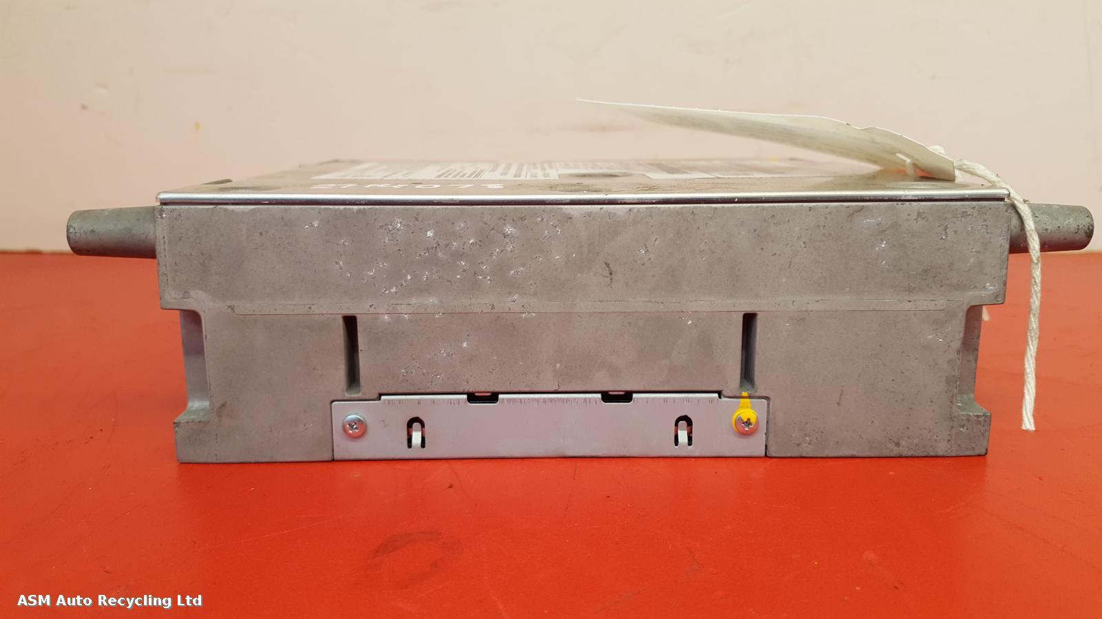 View Auto part A/V Equipment Mercedes E Class 2018