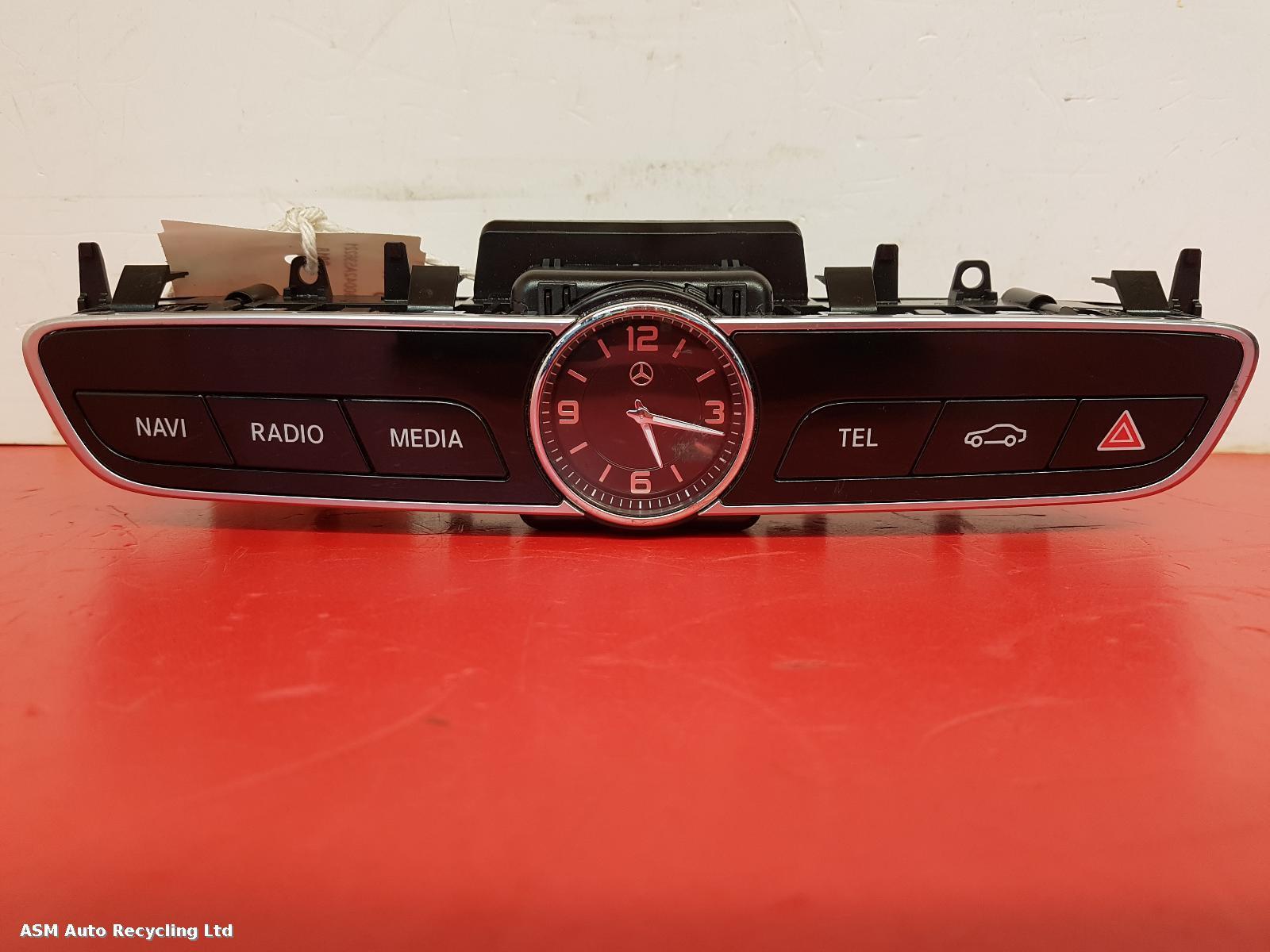 View Auto part Clock Mercedes E Class 2018