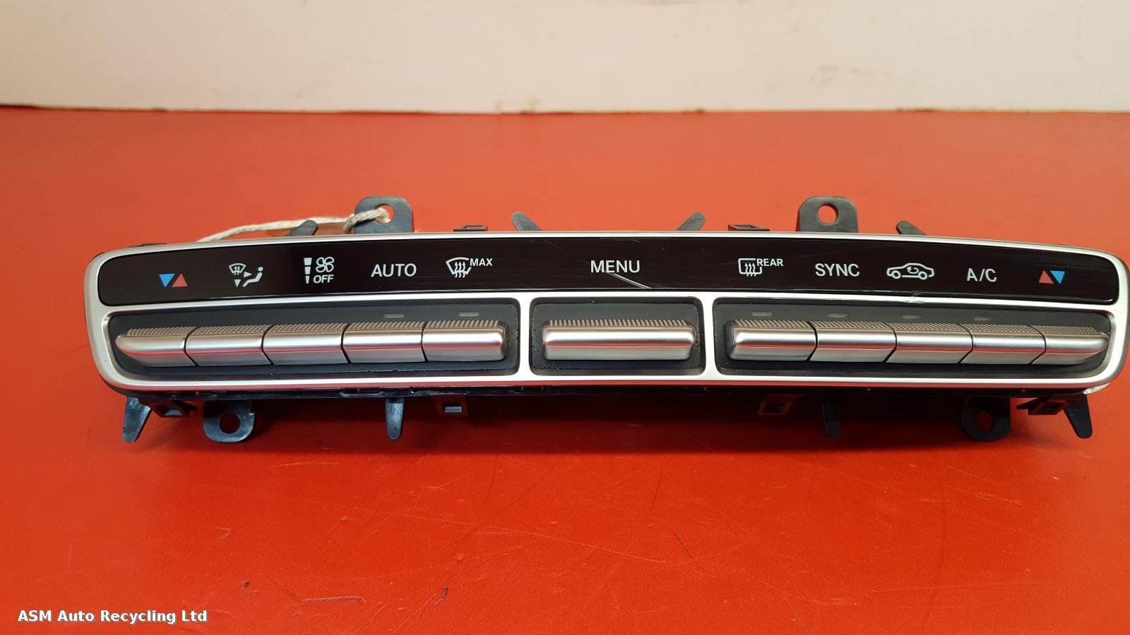 View Auto part Heater/AC Controller Mercedes E Class 2018