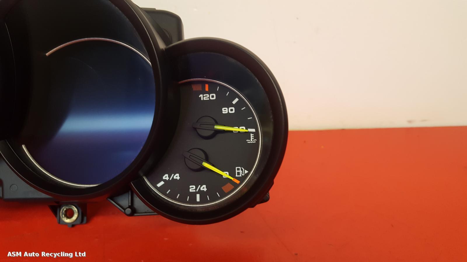 View Auto part Speedometer Porsche Cayenne 2017