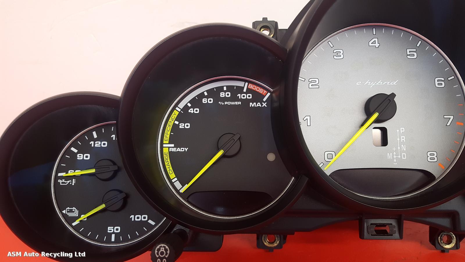 View Auto part Speedometer Porsche Cayenne 2017