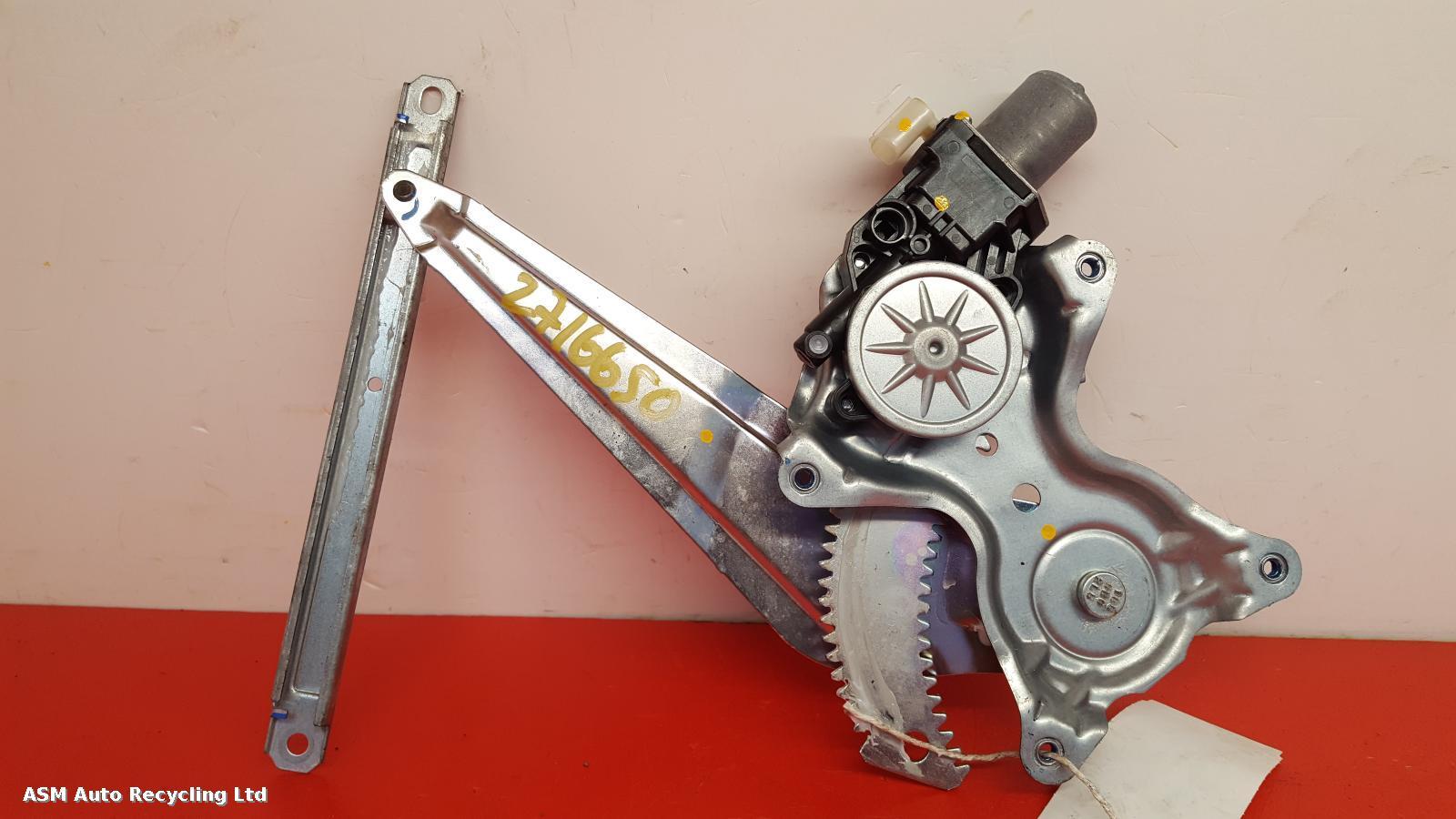 View Auto part LR Window Regulator Mitsubishi L200 2019