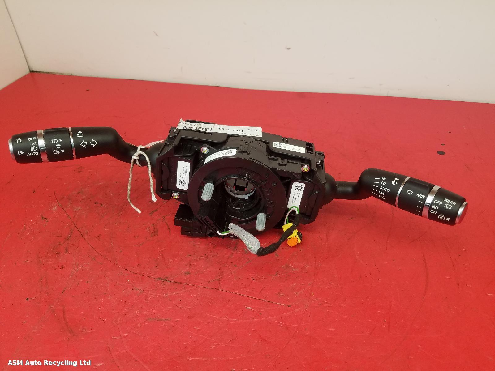 View Auto part Combination Switch Land Rover Discovery 2017
