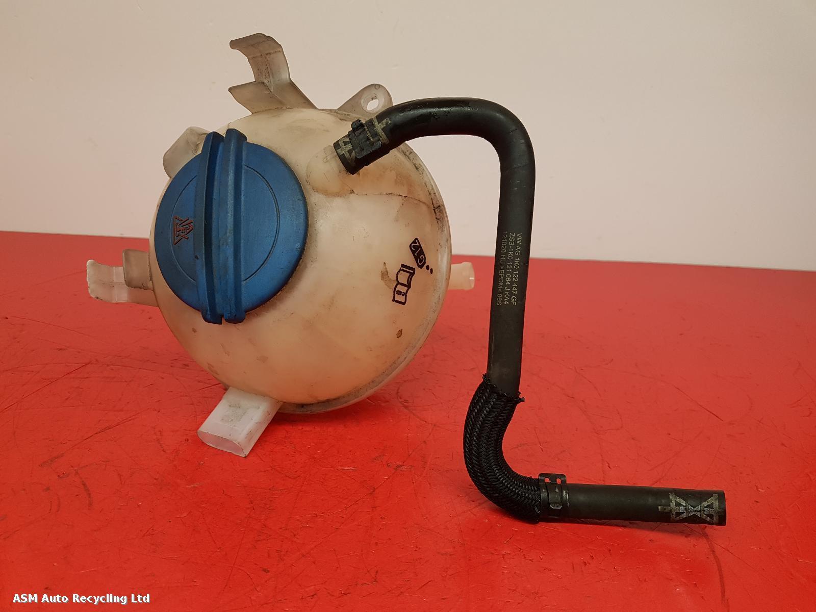 View Auto part Overflow Bottle Volkswagen Golf 2010
