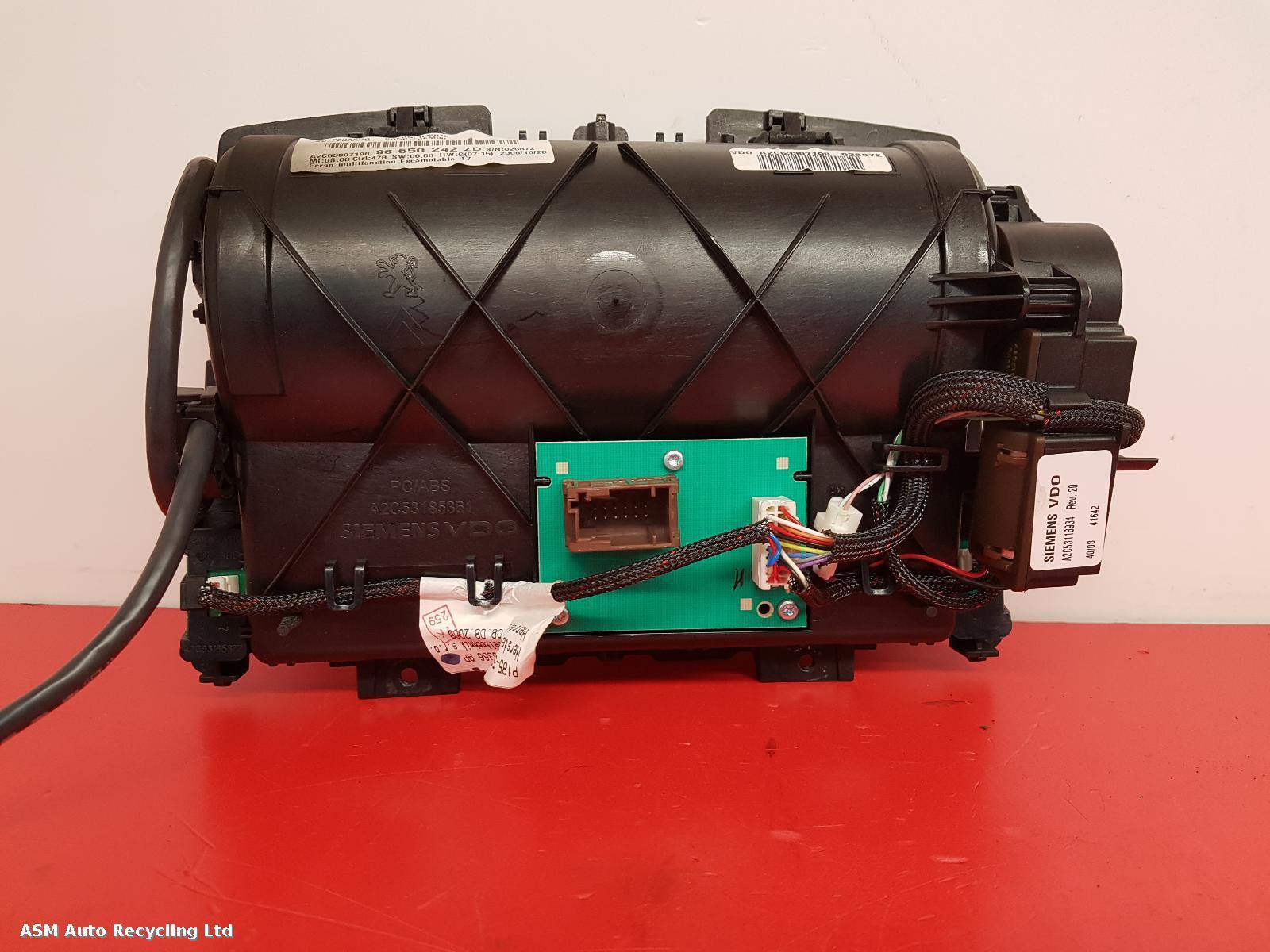 View Auto part Radio Display Peugeot 308 2009