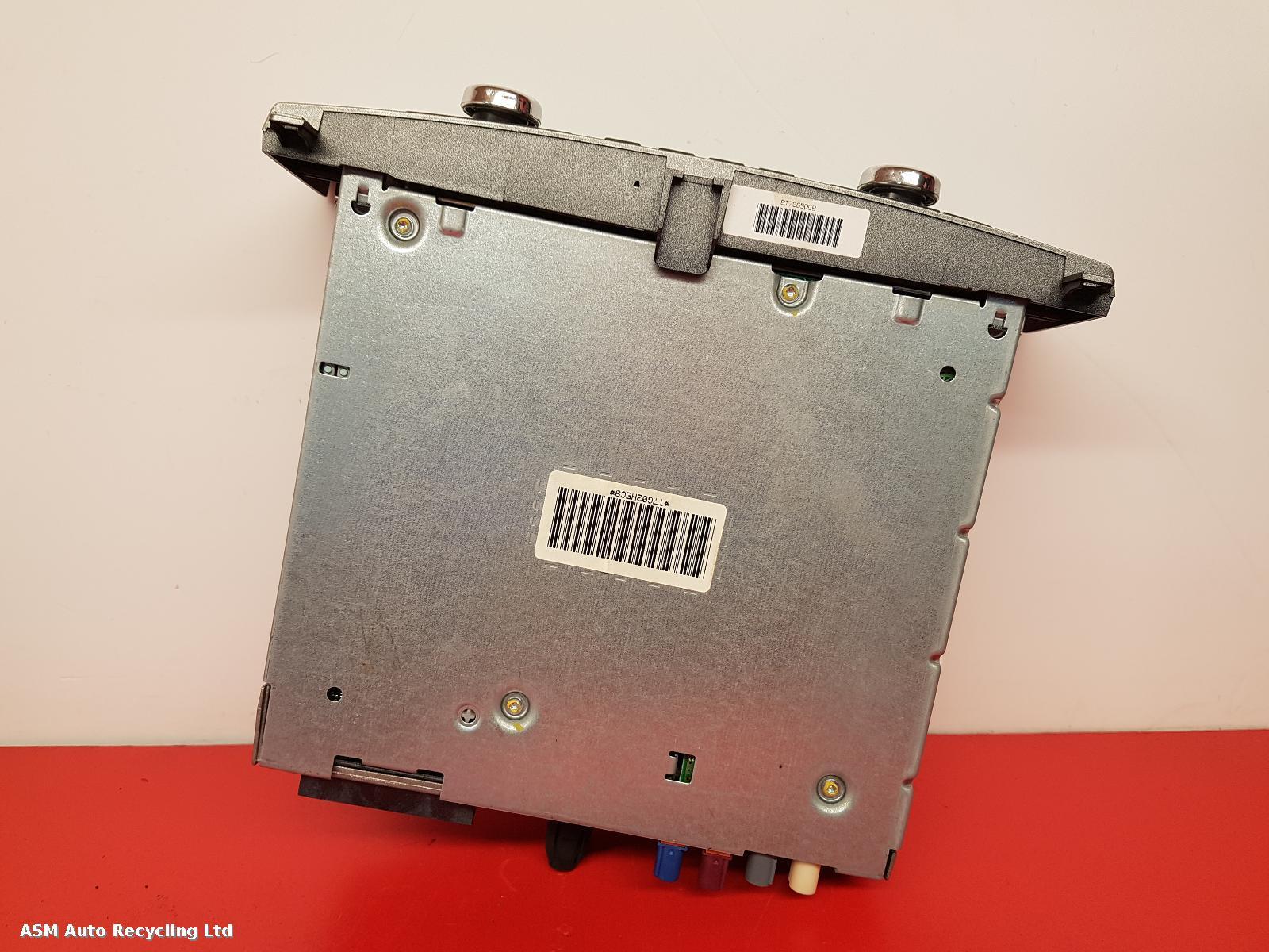 View Auto part Radio Display Peugeot 308 2009