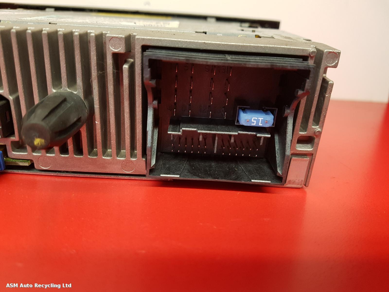 View Auto part Radio Display Peugeot 308 2009