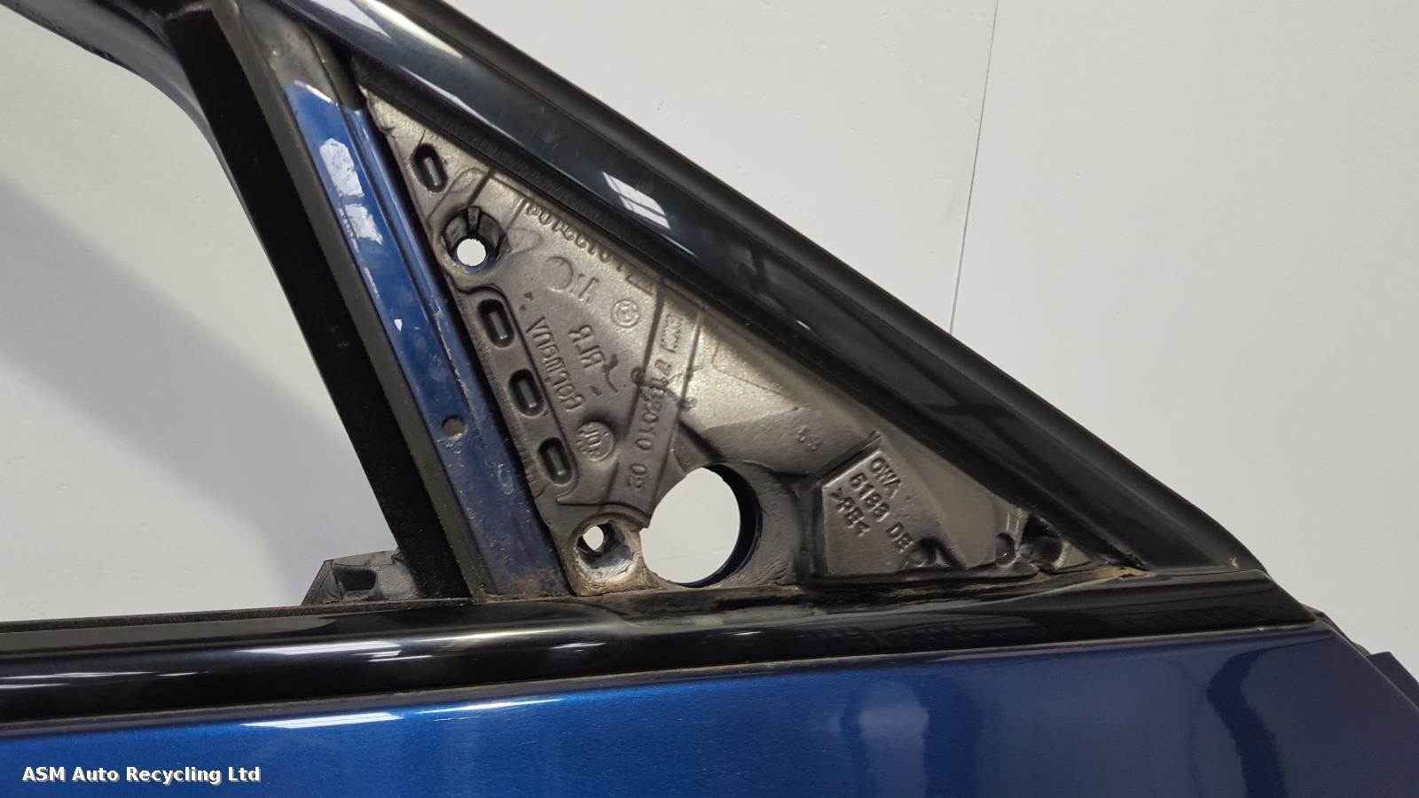 View Auto part R Front Door Bmw 5 Series 2010