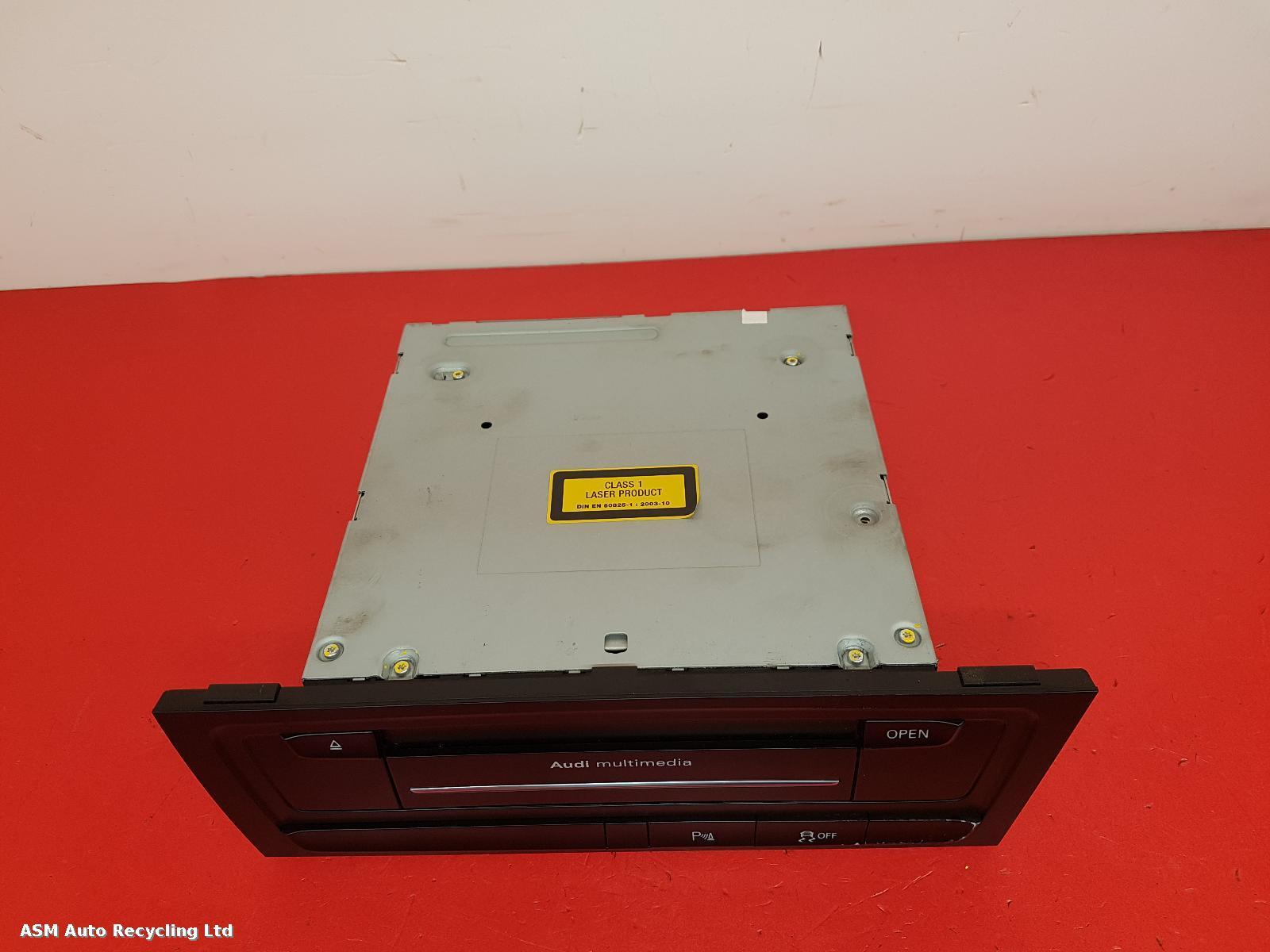 View Auto part CD Changer Audi A4 2011