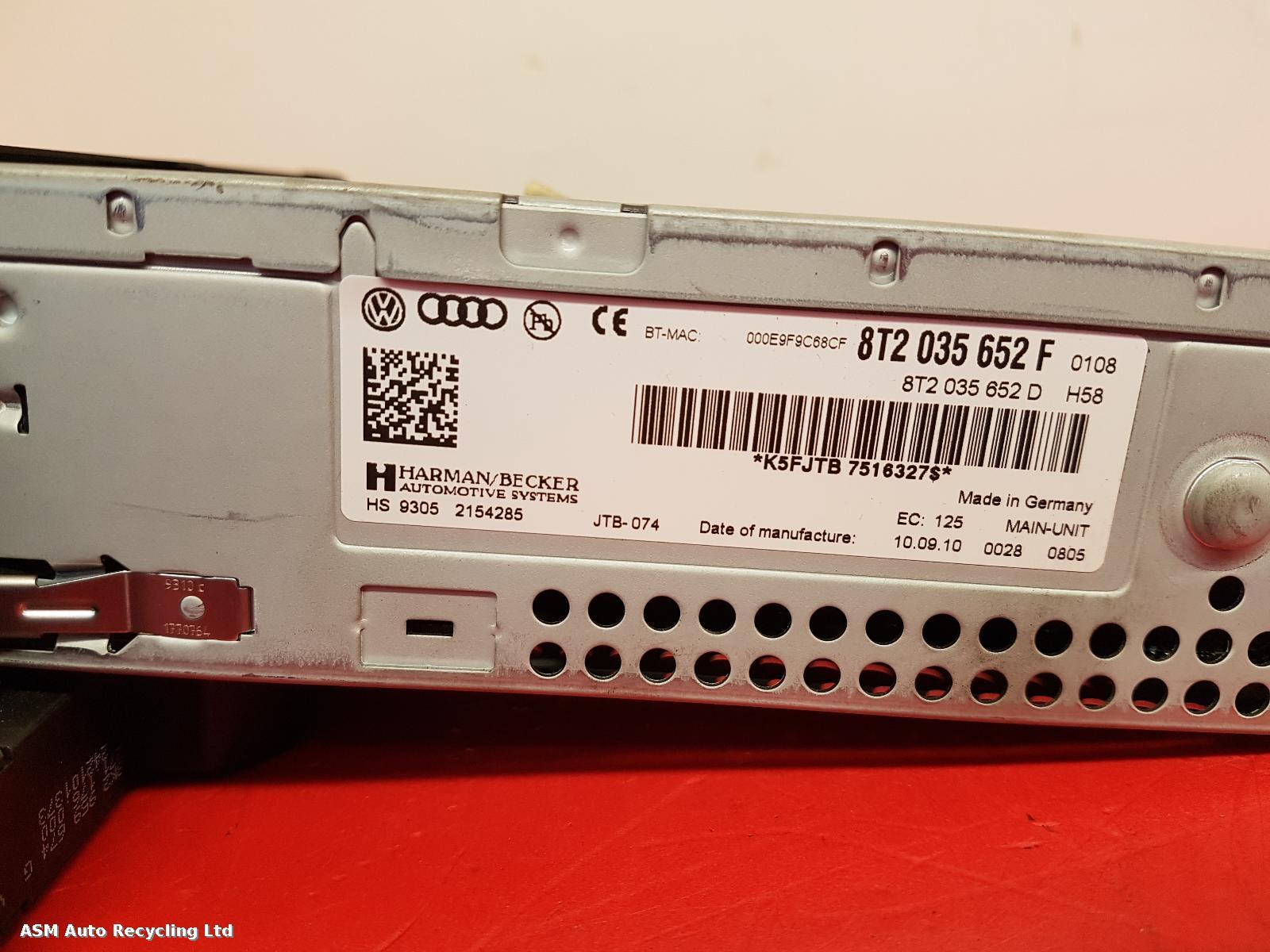 View Auto part CD Changer Audi A4 2011