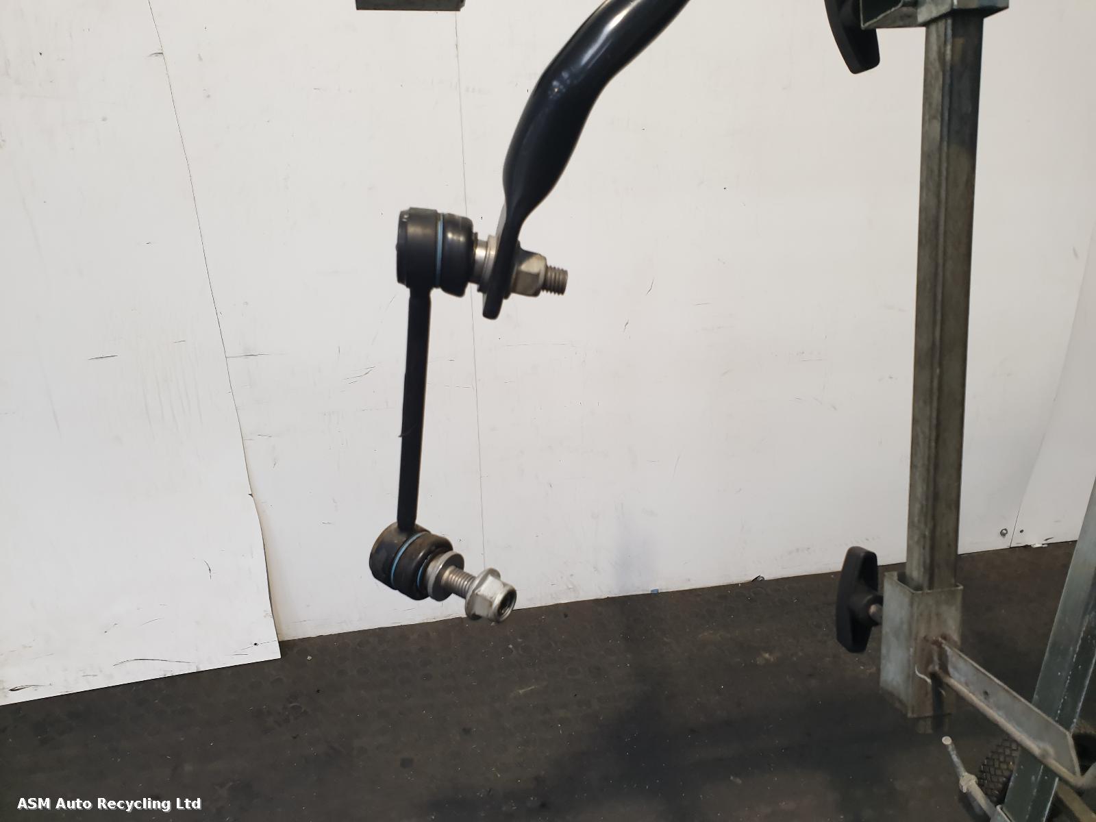 View Auto part Rear Sway bar Land Rover Range Rover 2020