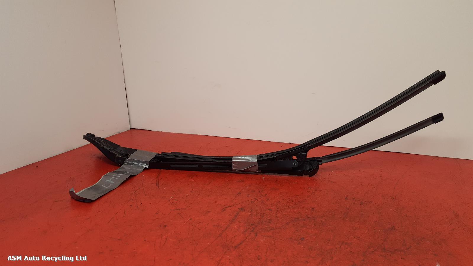 View Auto part Wiper Arm Audi A8 2005