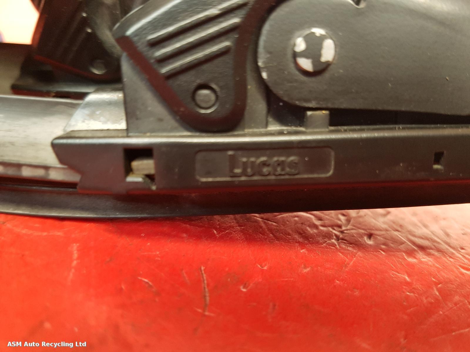 View Auto part Wiper Arm Audi A8 2005