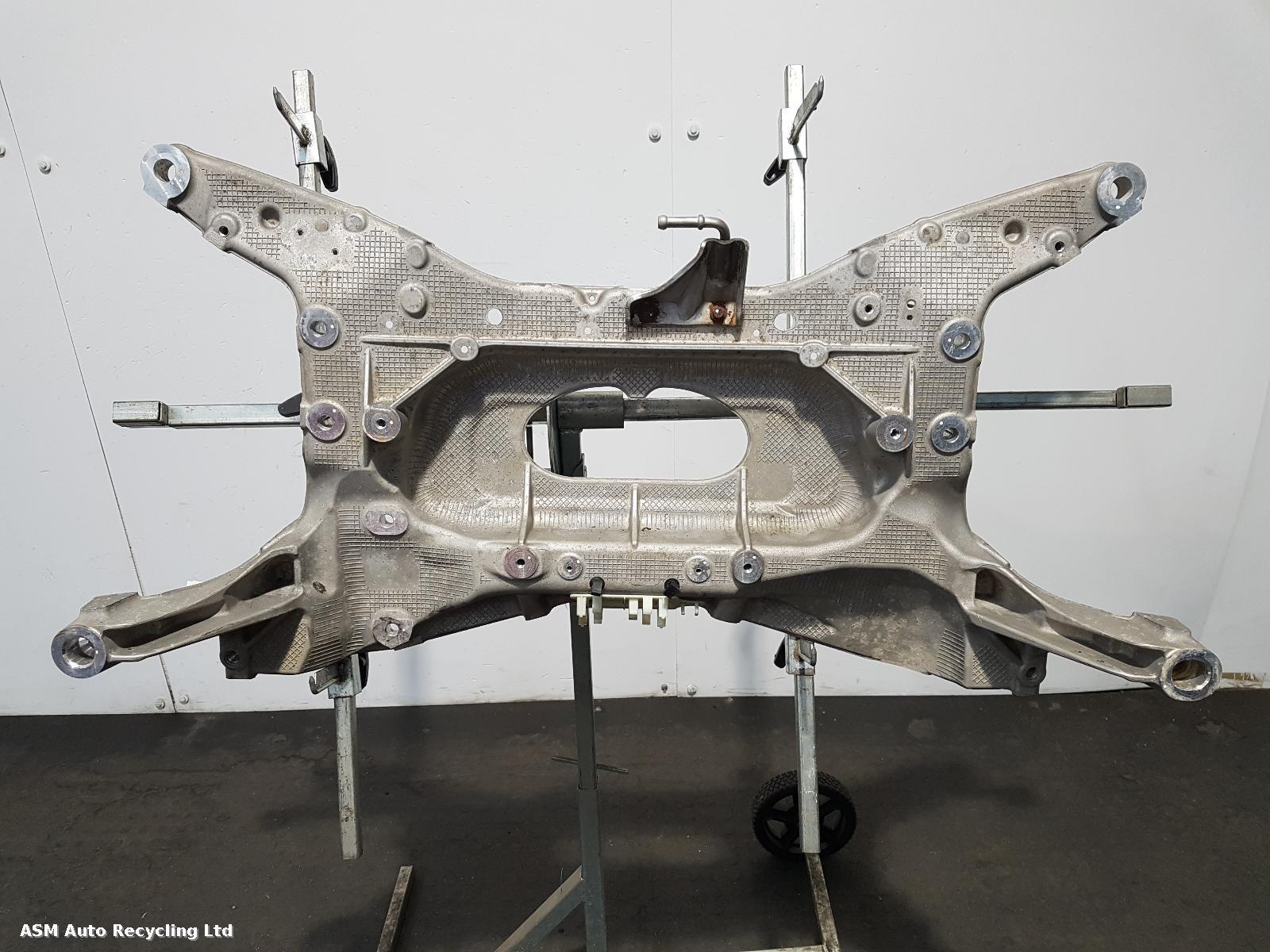 View Auto part Front Subframe Land Rover Range Rover Evoque 2020