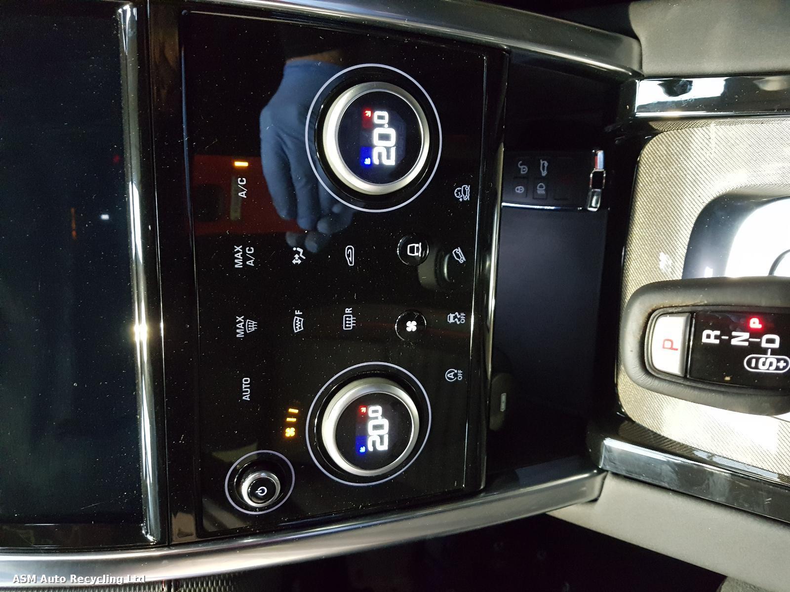 View Auto part Heater/AC Controller Land Rover Discovery Sport 2019
