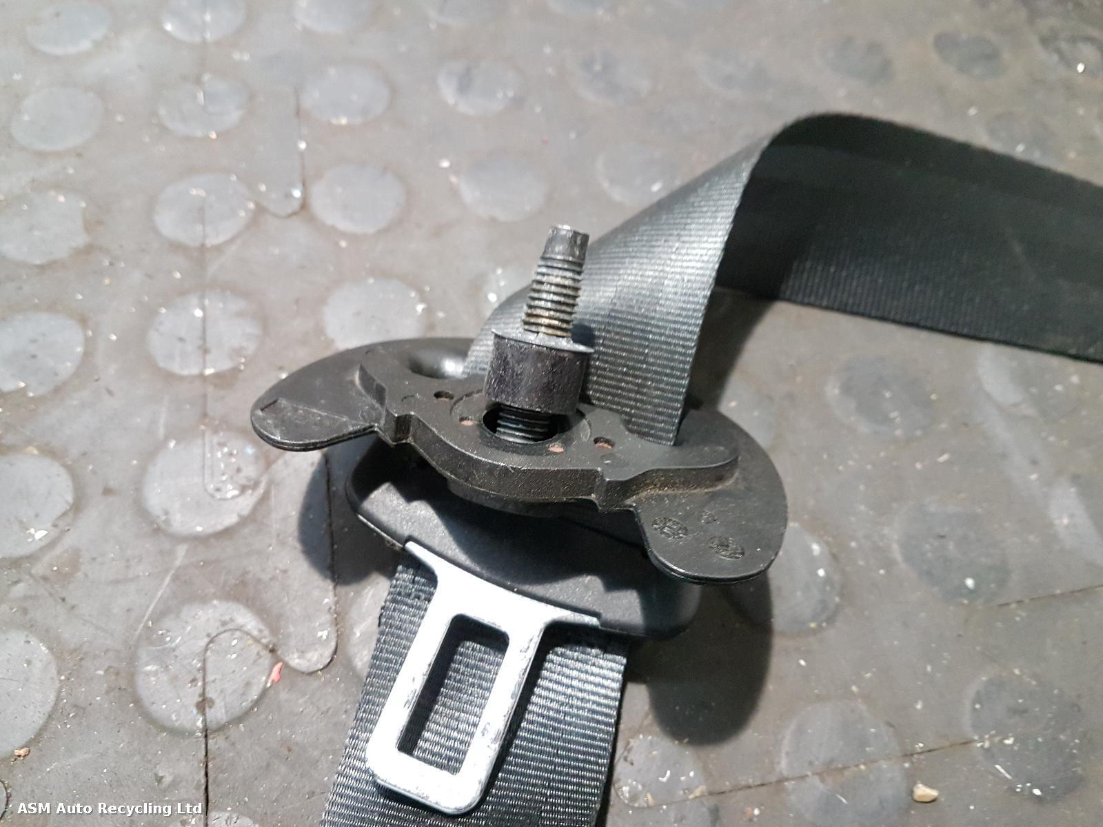 View Auto part Airbag Kit Land Rover Discovery Sport 2019