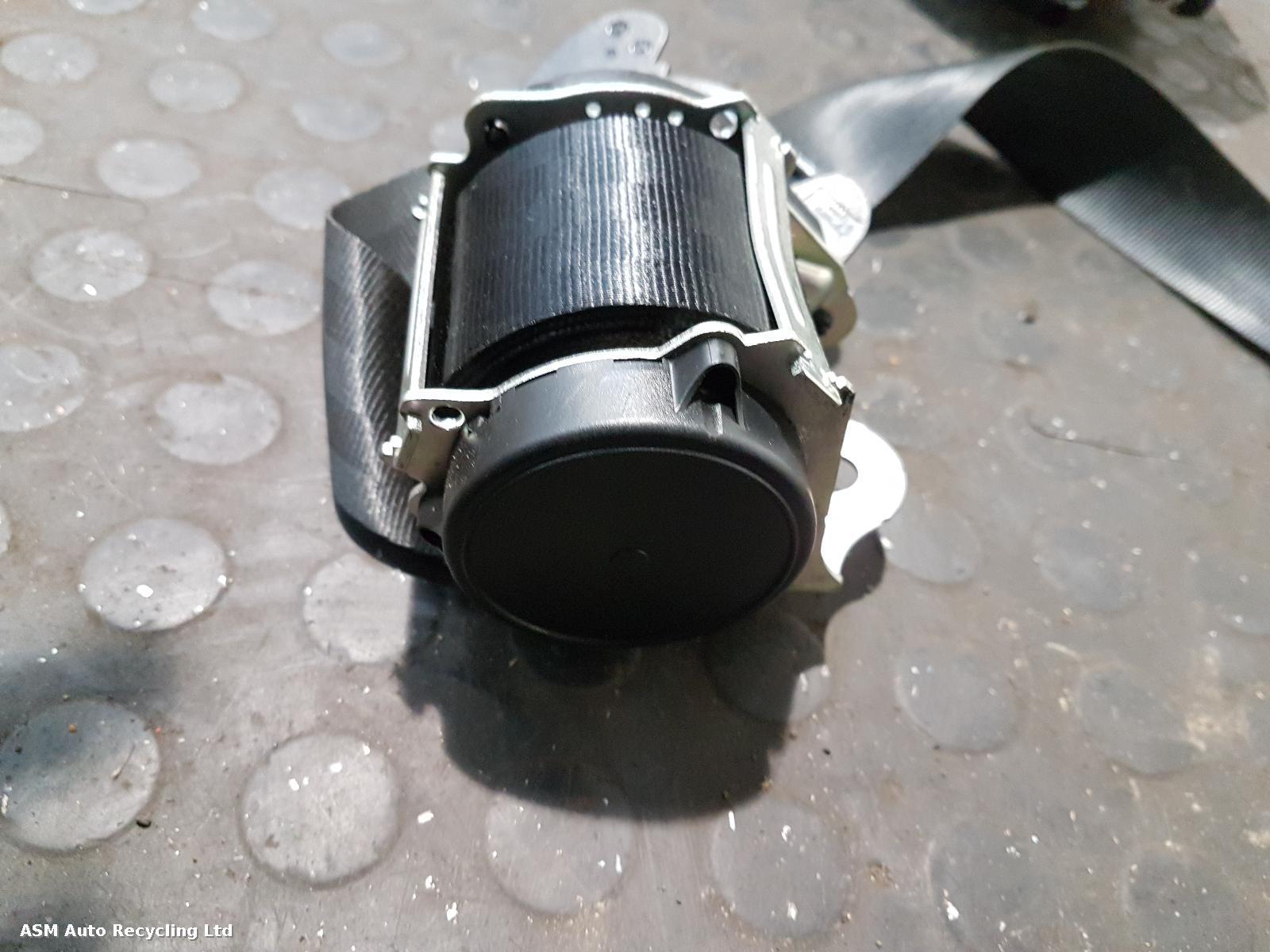 View Auto part Airbag Kit Land Rover Discovery Sport 2019
