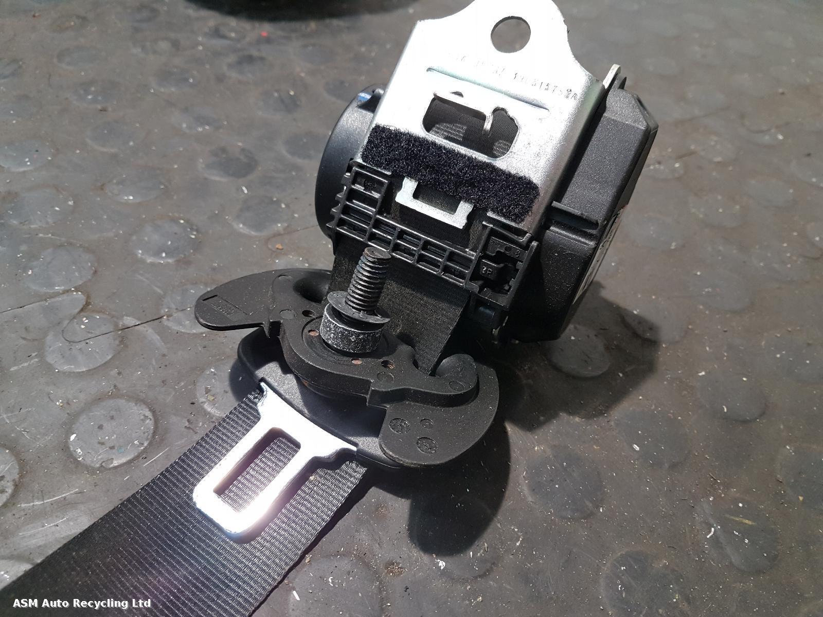 View Auto part Airbag Kit Land Rover Discovery Sport 2019