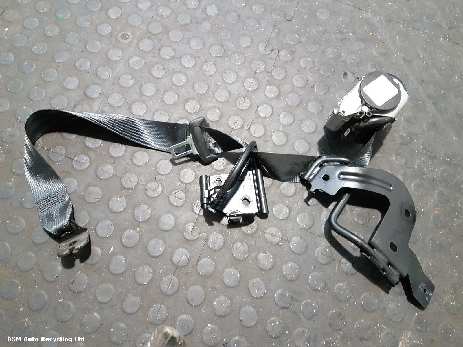 View Auto part Airbag Kit Land Rover Discovery Sport 2019