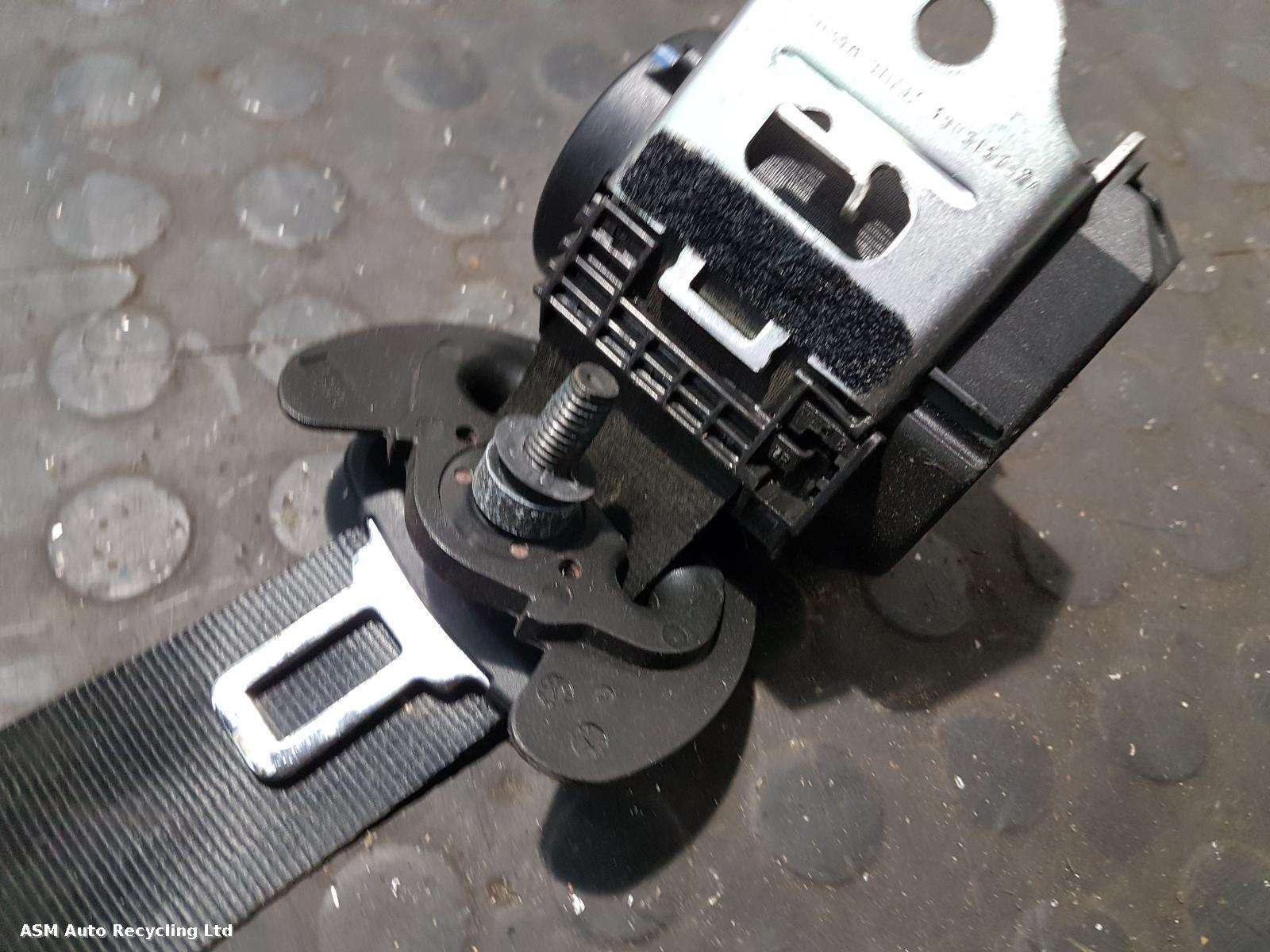 View Auto part Airbag Kit Land Rover Discovery Sport 2019