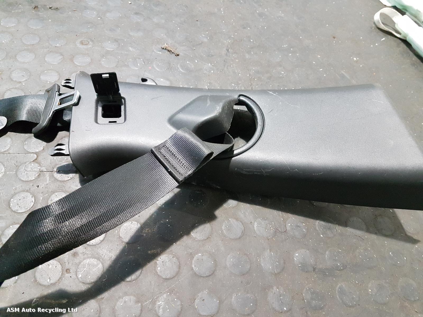 View Auto part Airbag Kit Land Rover Discovery Sport 2019