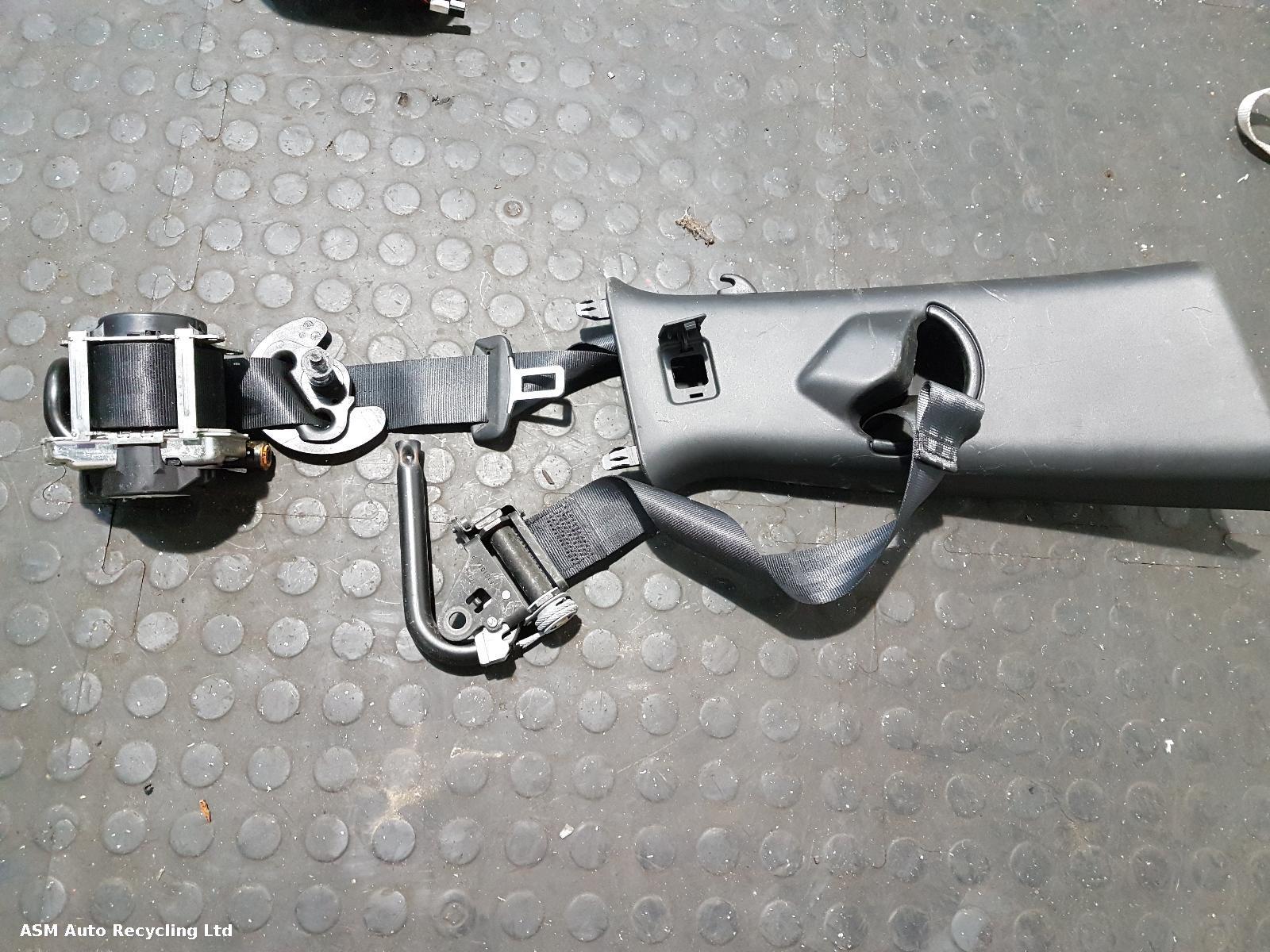 View Auto part Airbag Kit Land Rover Discovery Sport 2019