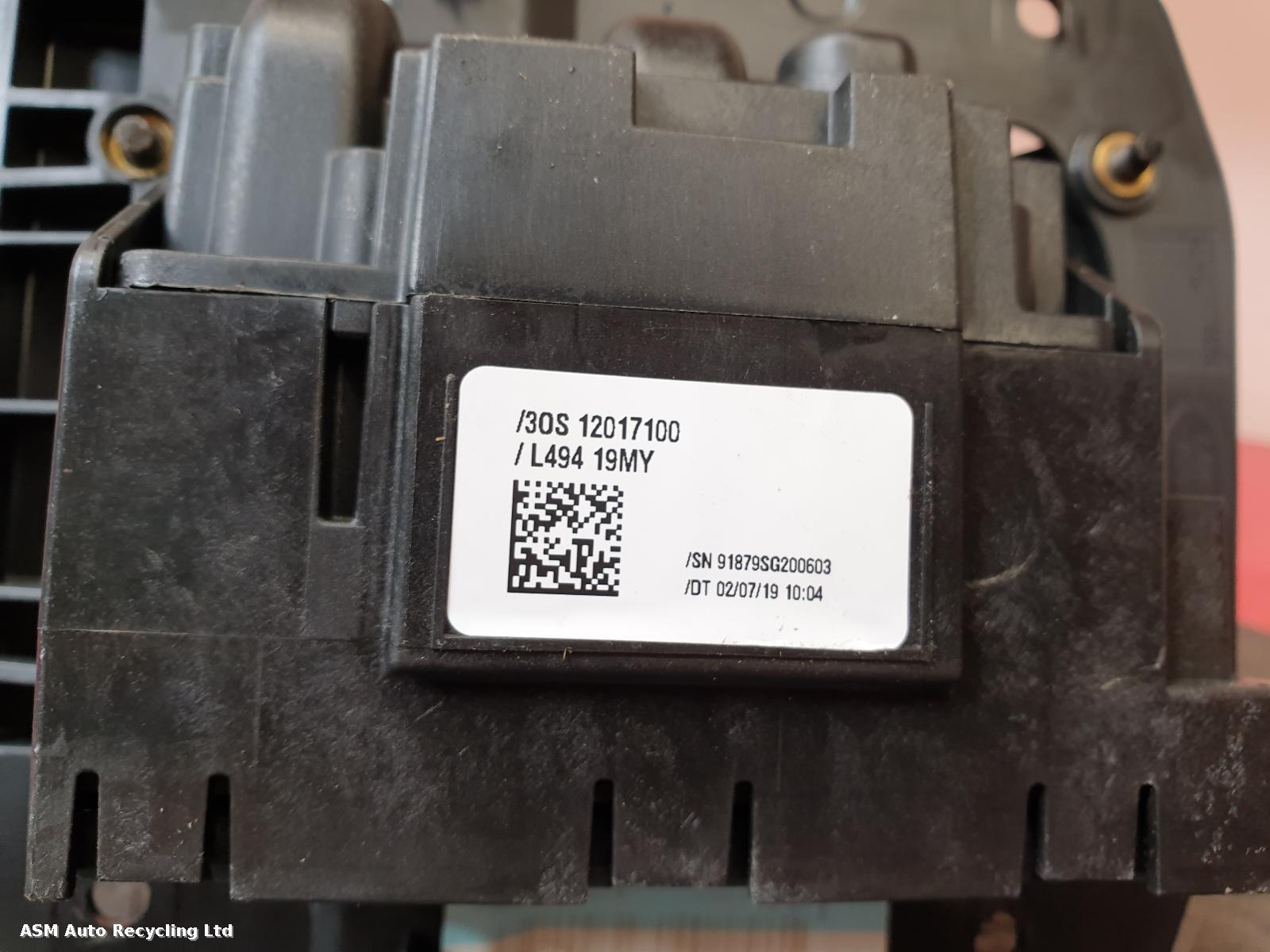 View Auto part Gear Stick/Shifter Land Rover Discovery Sport 2019