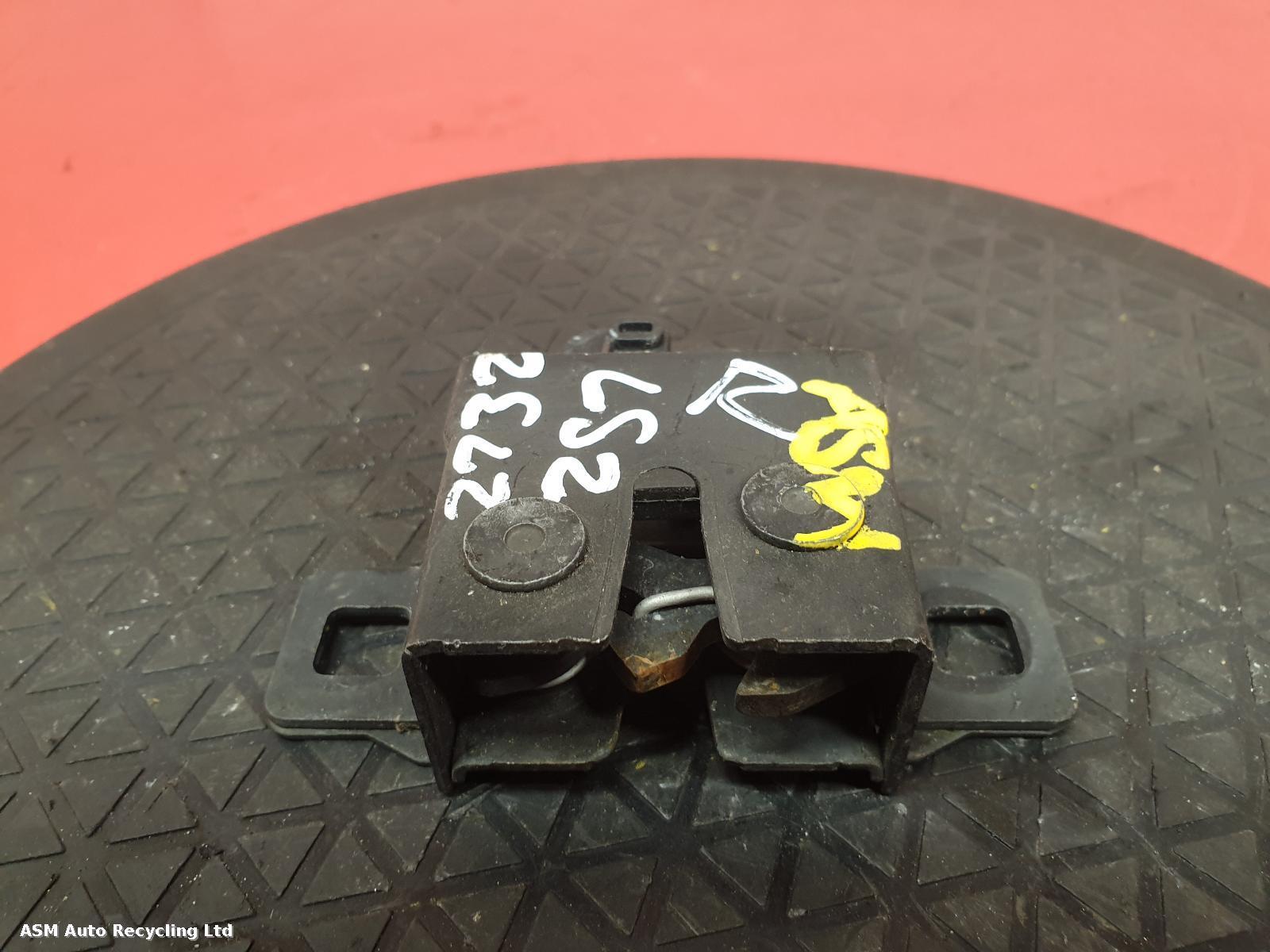 View Auto part Bonnet Latch Land Rover Range Rover Velar 2020