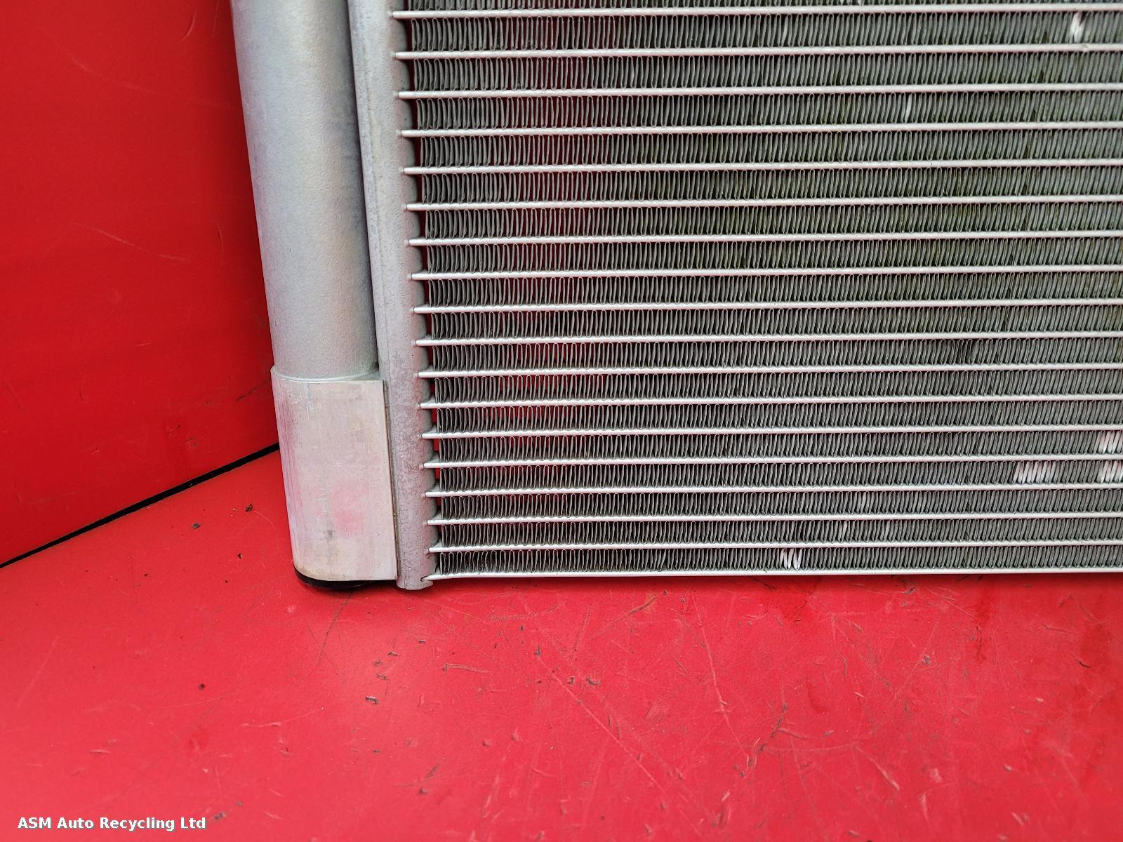 View Auto part Condenser Land Rover Range Rover Velar 2020