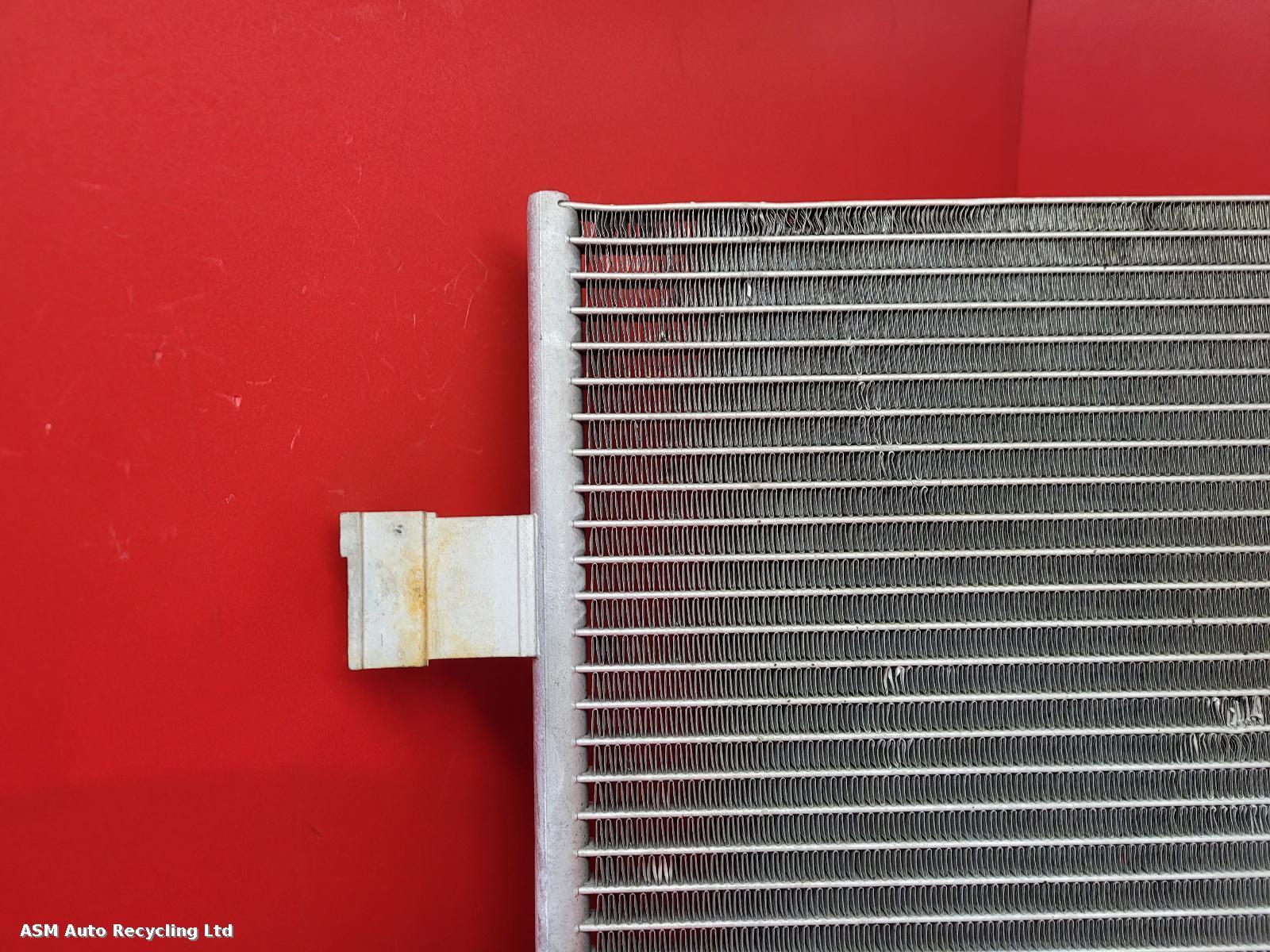 View Auto part Condenser Land Rover Range Rover Velar 2020