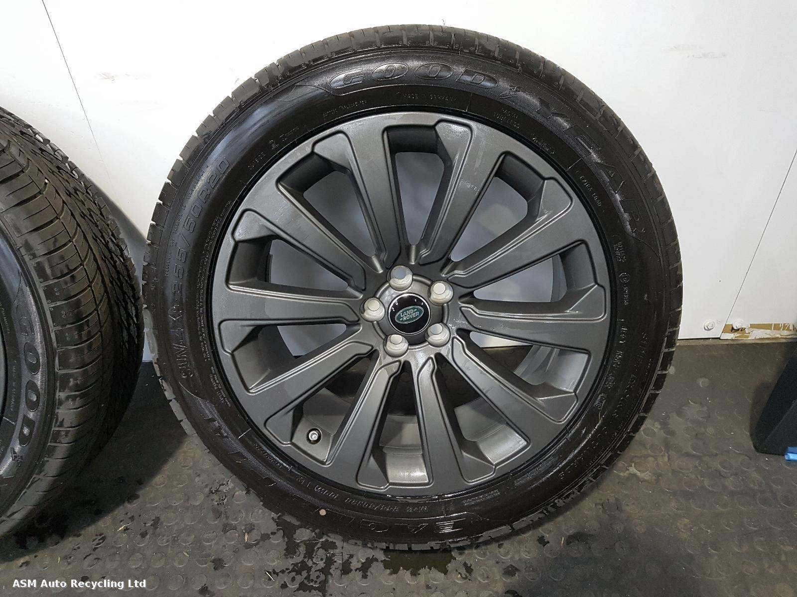 View Auto part Wheel Set Land Rover Range Rover Velar 2020