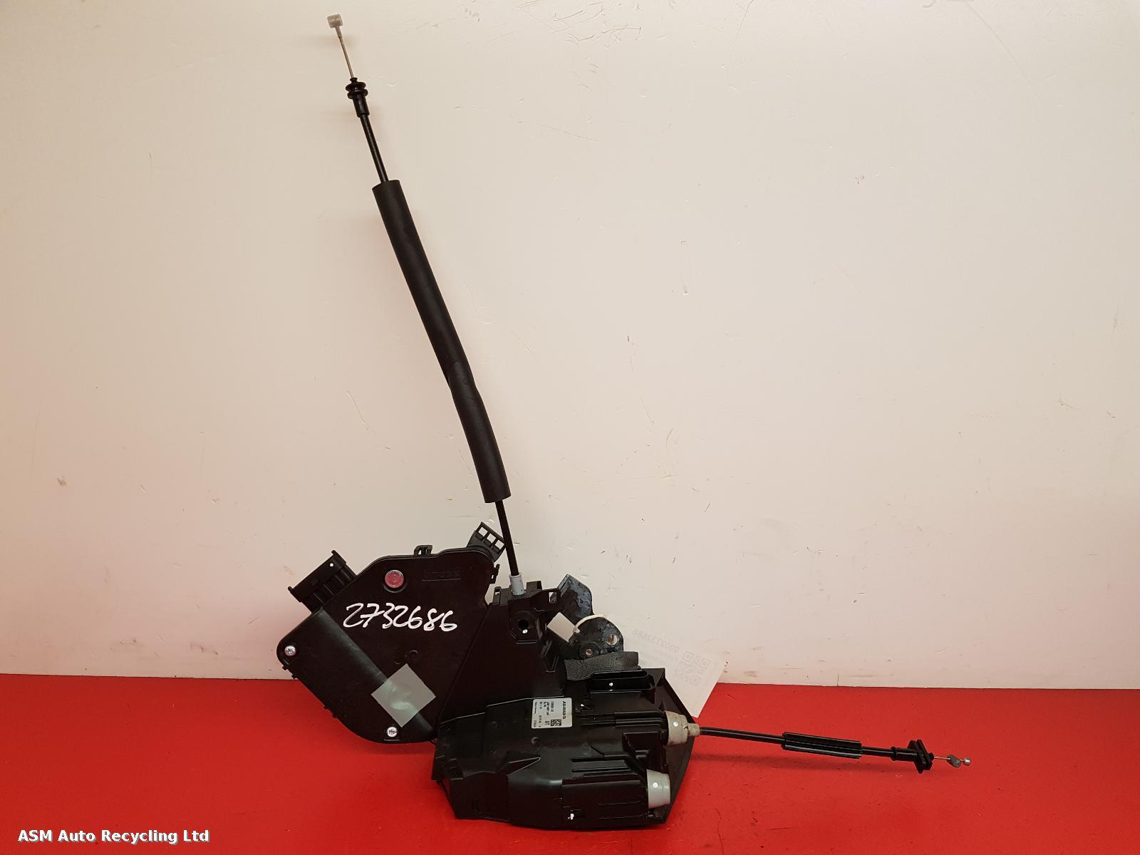 View Auto part Door Lock Assembly Land Rover Range Rover 2020