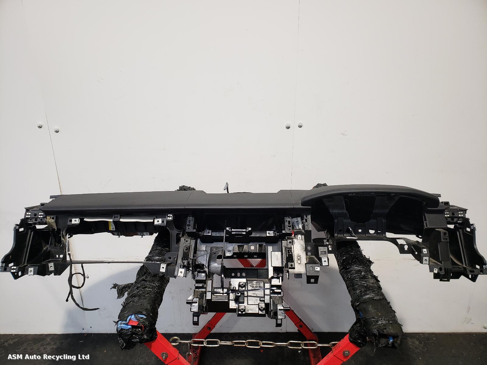 View Auto part Airbag Kit Land Rover Range Rover 2020