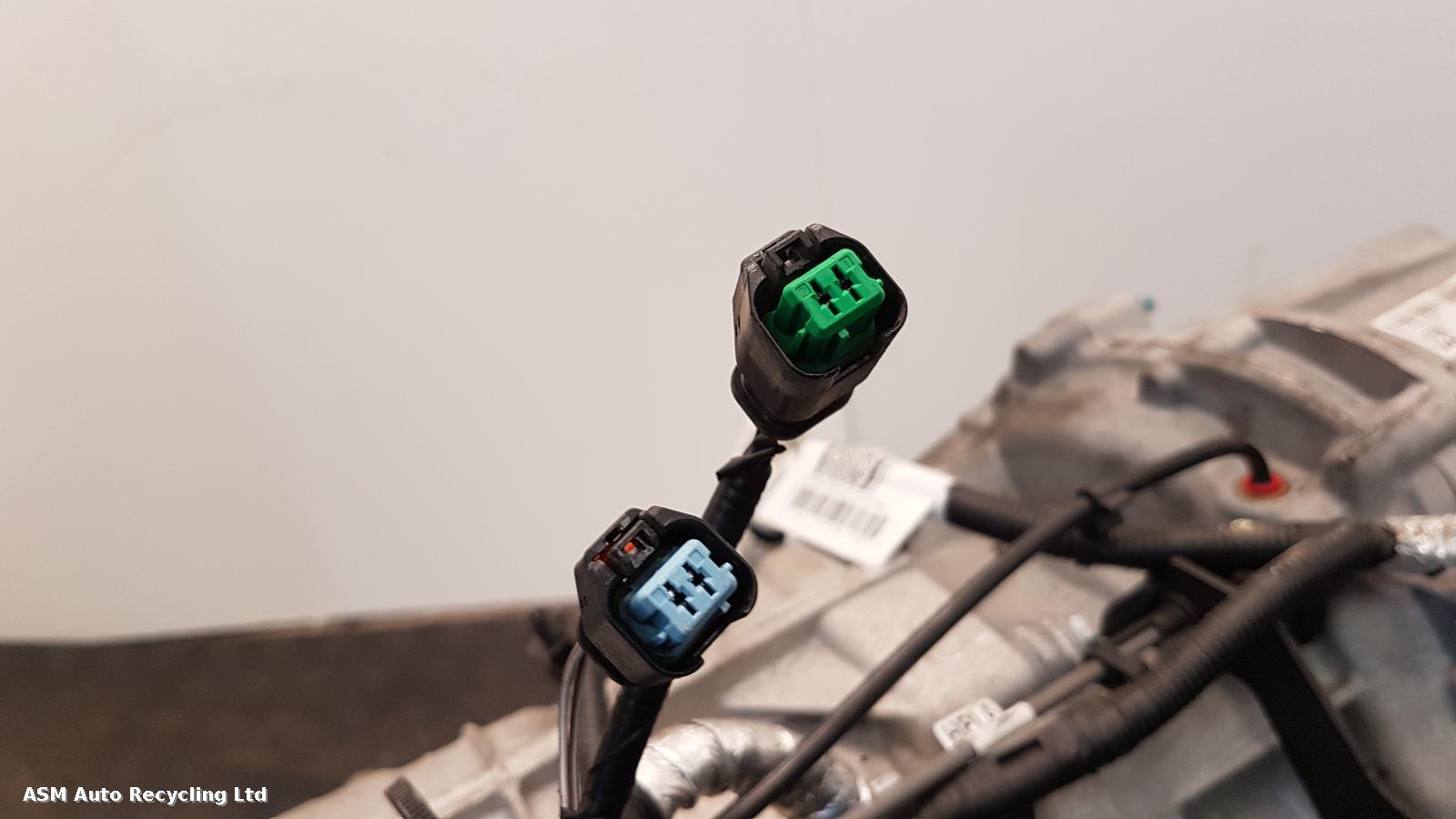 View Auto part Gearbox Land Rover Range Rover Sport 2020