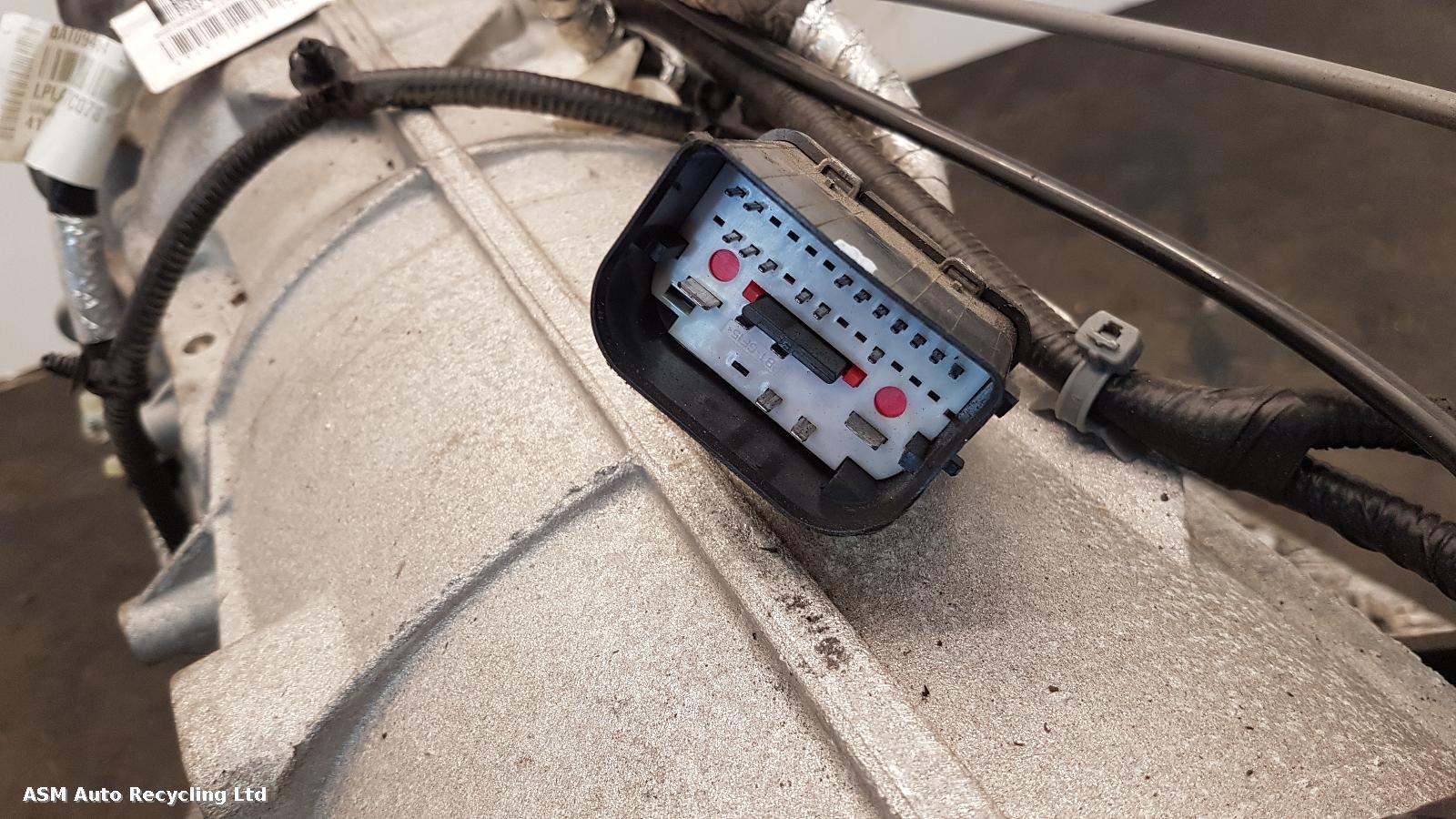 View Auto part Gearbox Land Rover Range Rover Sport 2020