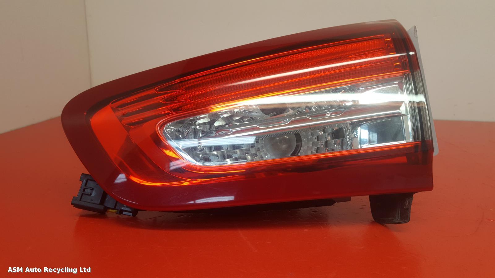 View Auto part R Taillight Citroen Ds5 2013