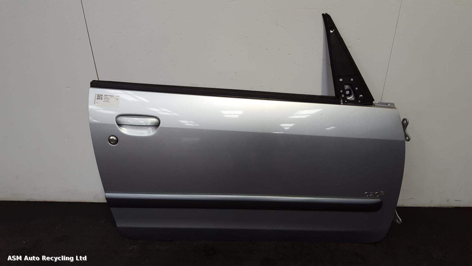 View Auto part R Front Door Mitsubishi Colt Czc 2008