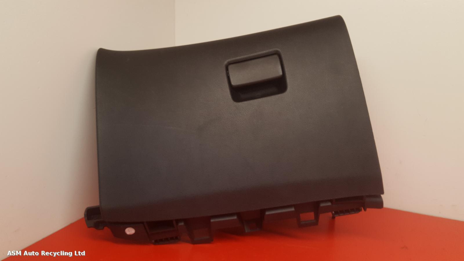 View Auto part Glove Box Vauxhall Astra 2014