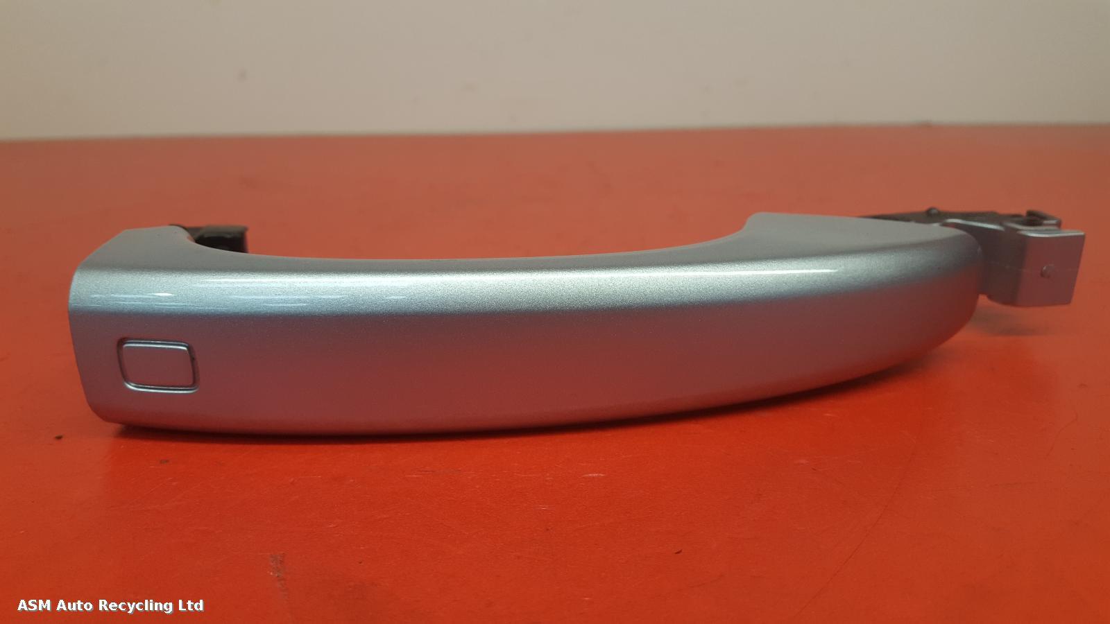 View Auto part Door Handle Audi A1 2016