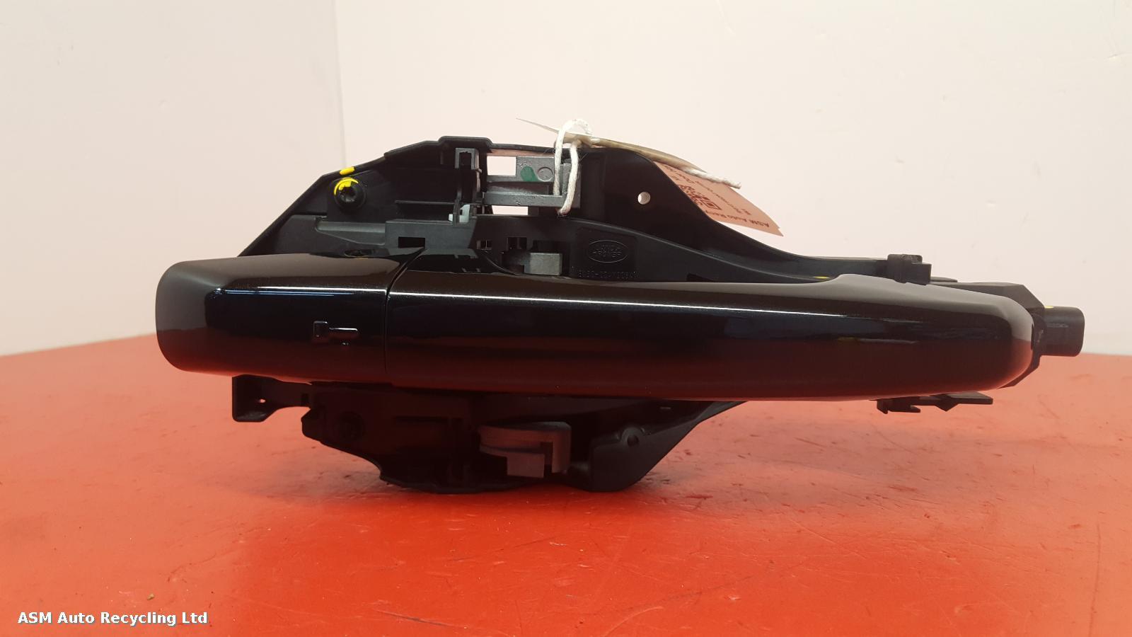 View Auto part Door Handle Jaguar Xe 2017