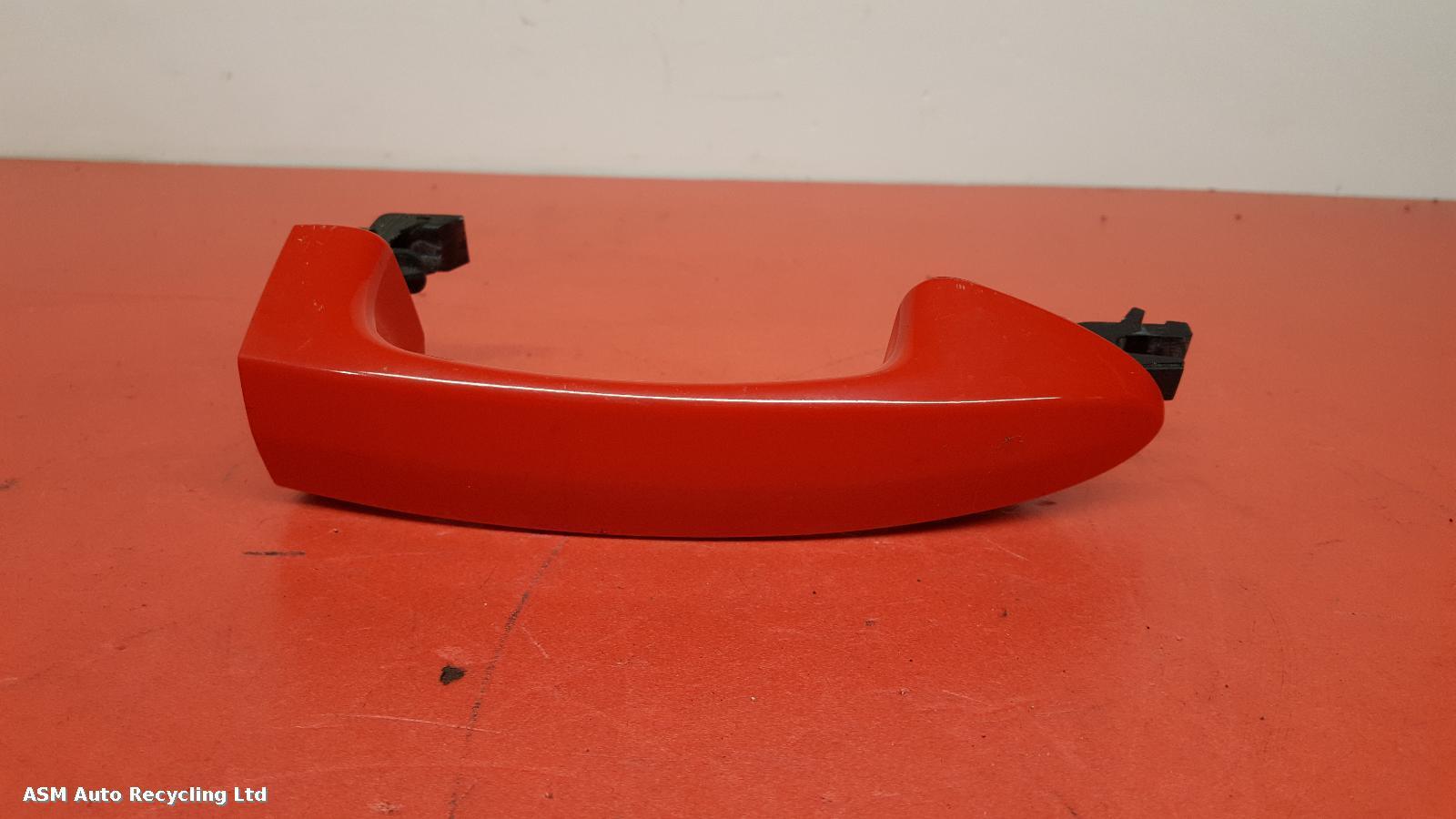 View Auto part Door Handle Ford Fiesta 2011