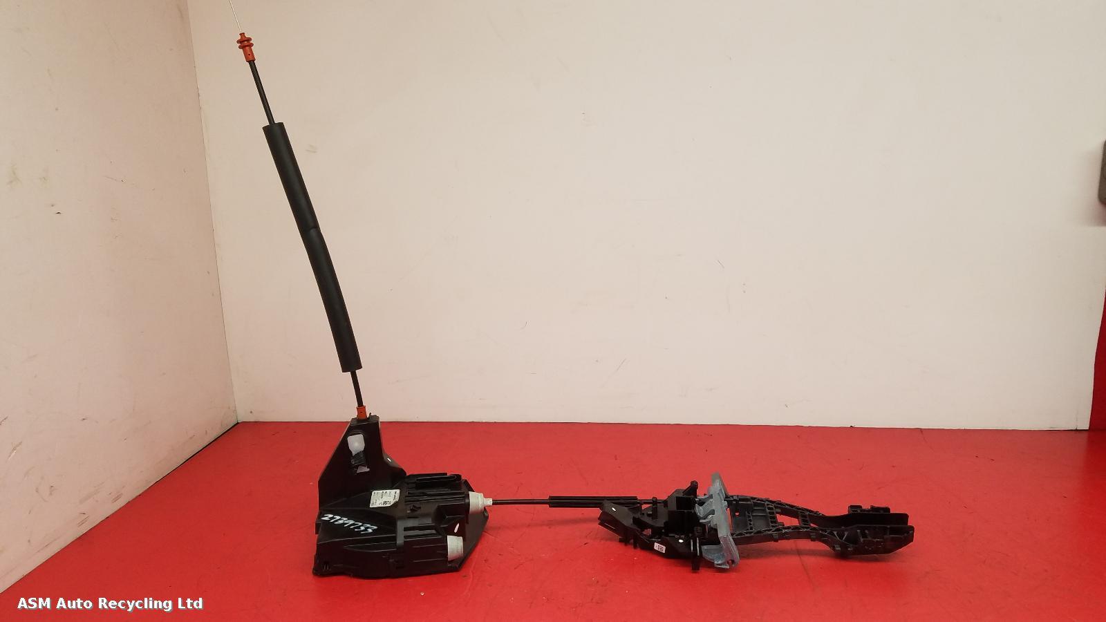 View Auto part Door Lock Assembly Jaguar Xf 2017