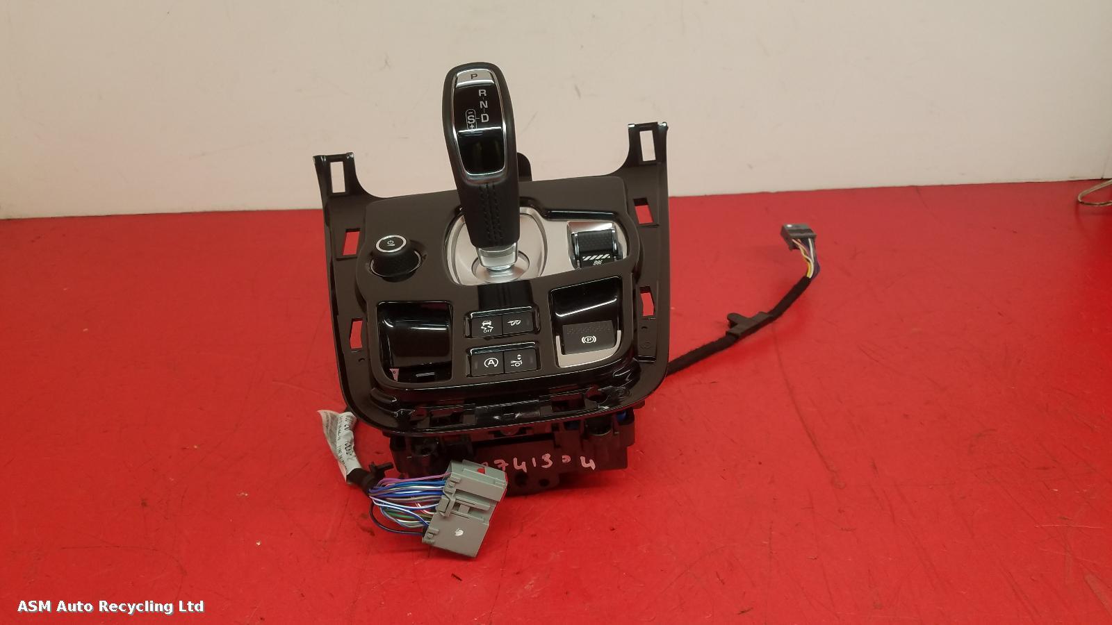 View Auto part Gear Stick/Shifter Jaguar F Type 2019
