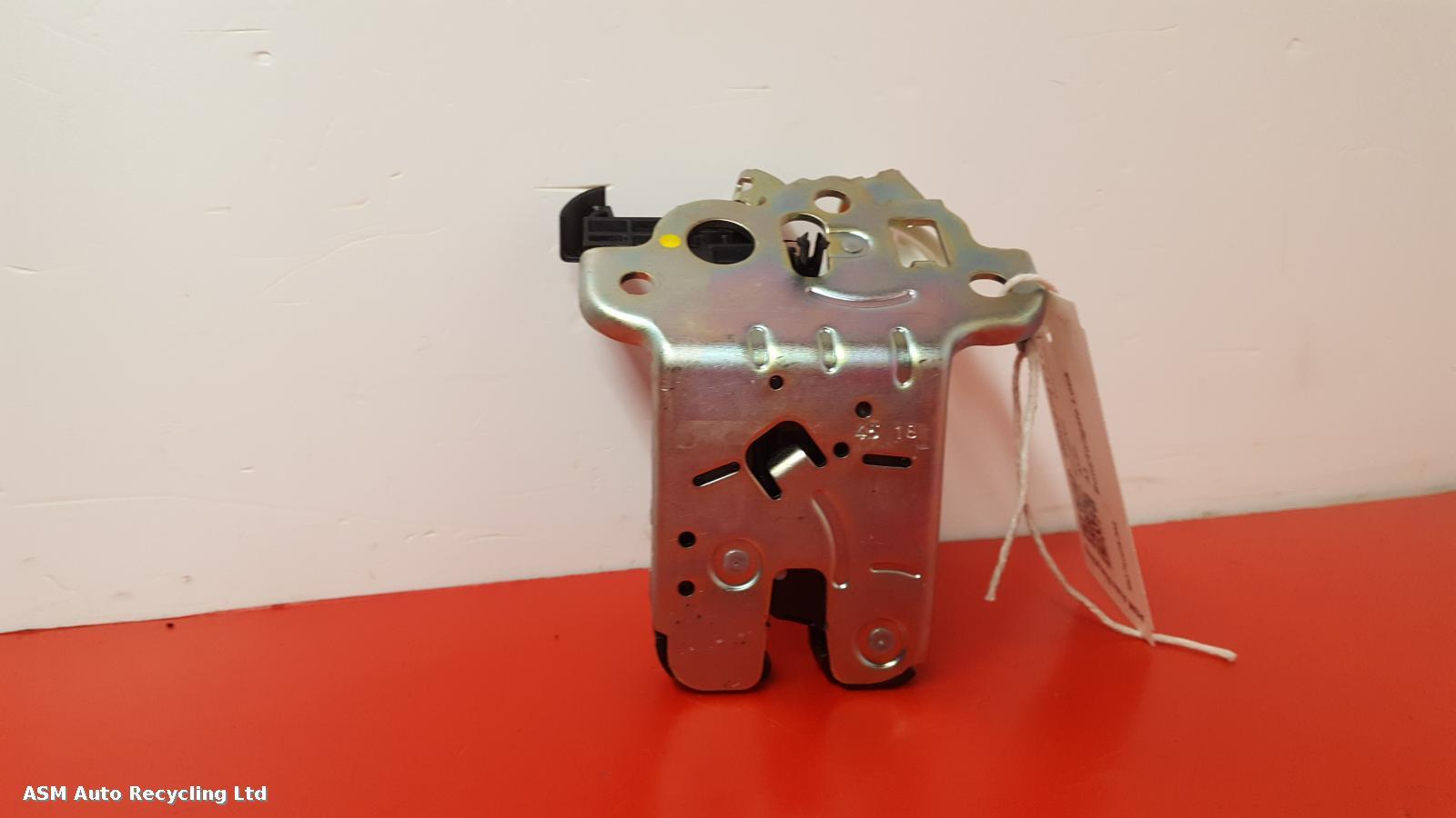 View Auto part Bootlid/Tailgate Lock Audi A3 2019