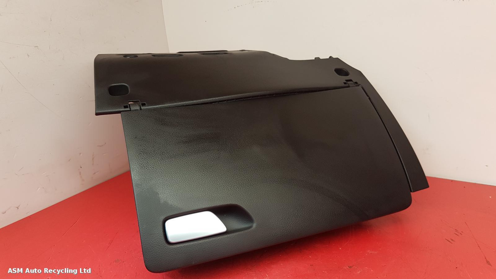 View Auto part Glove Box Audi A3 2019
