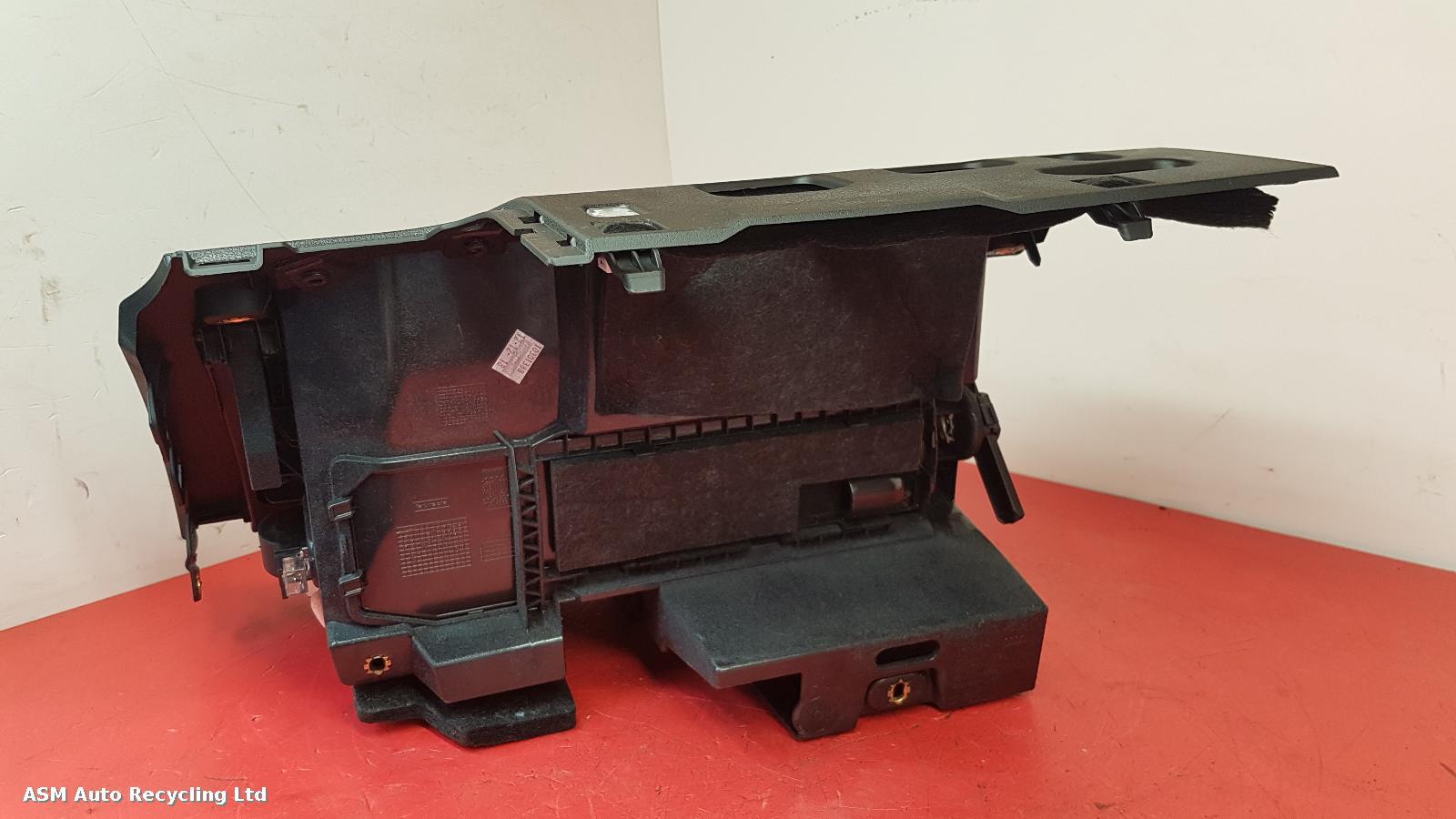 View Auto part Glove Box Audi A3 2019