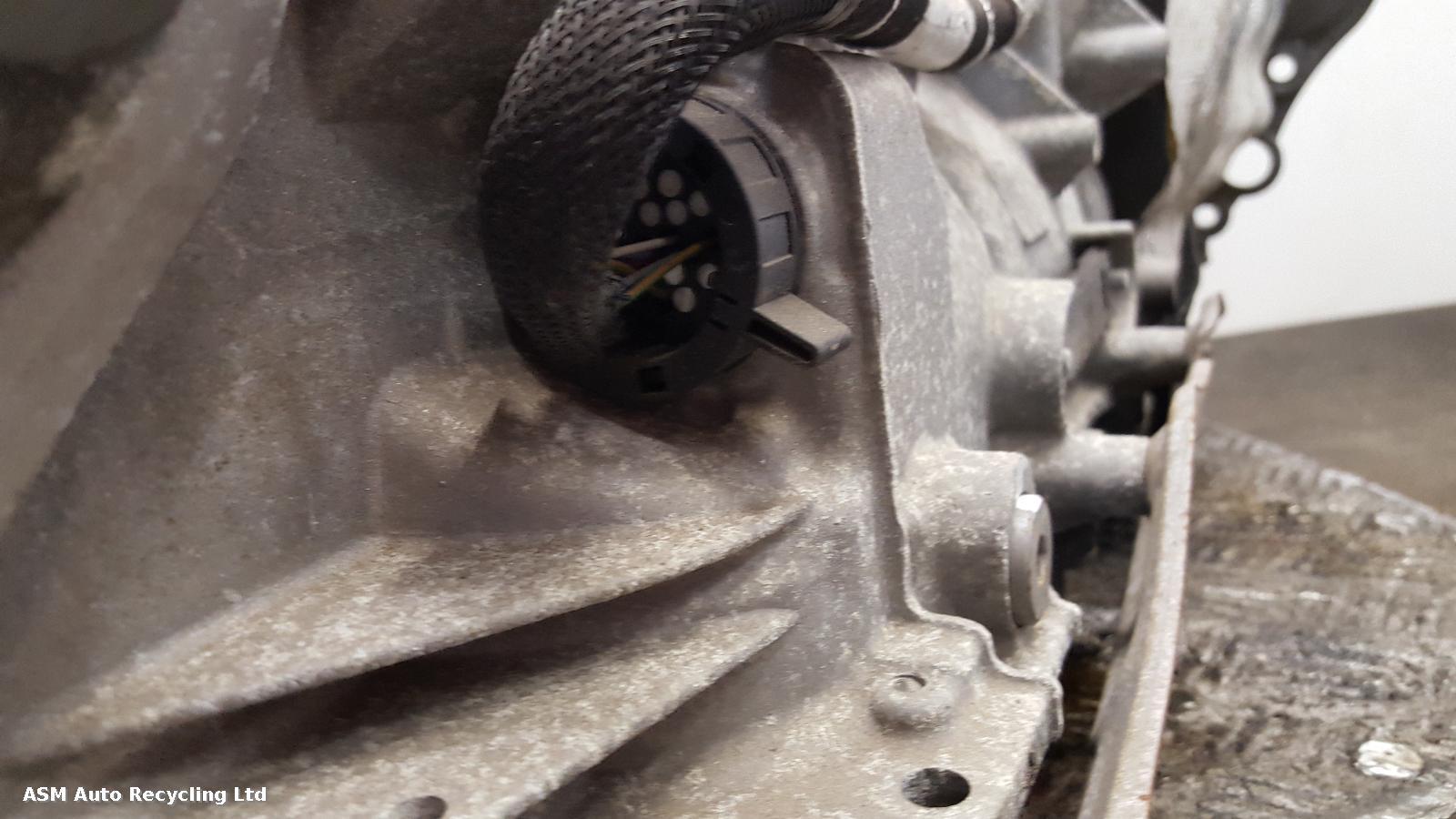 View Auto part Gearbox Jaguar F Type 2018